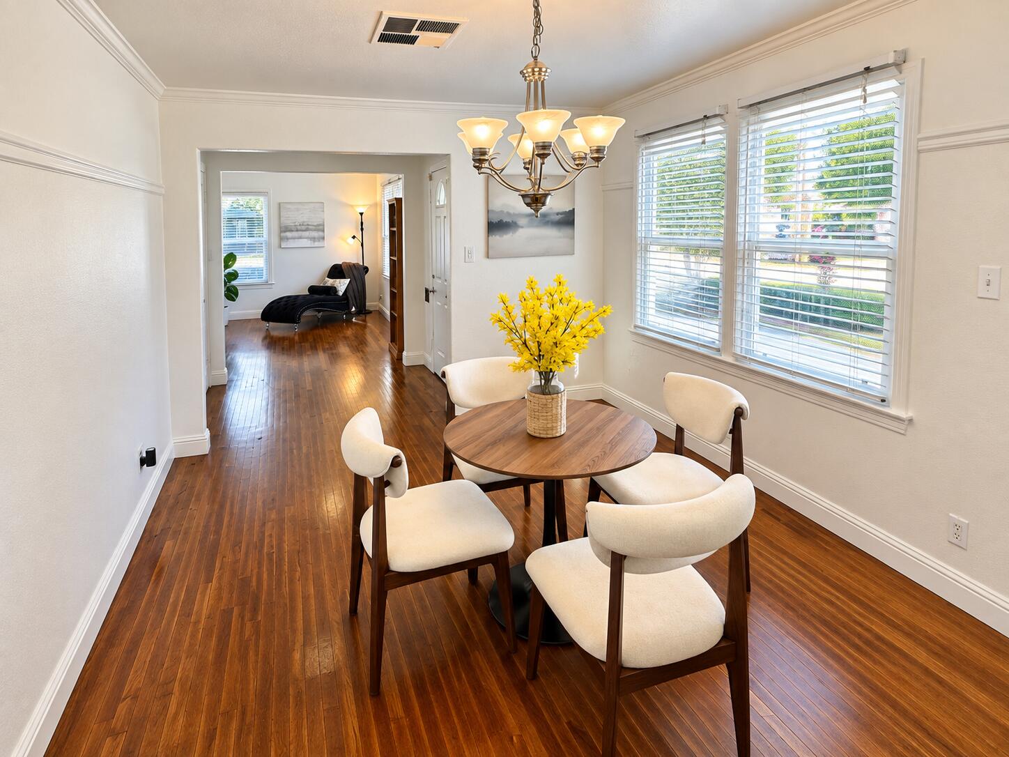 623 Auburn St, Tulare, CA 93274
