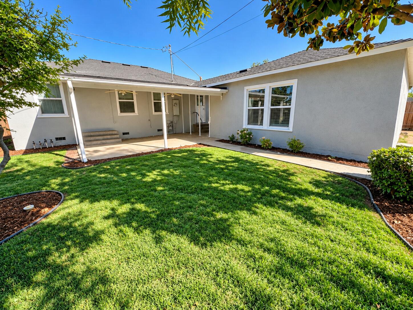 623 Auburn St, Tulare, CA 93274