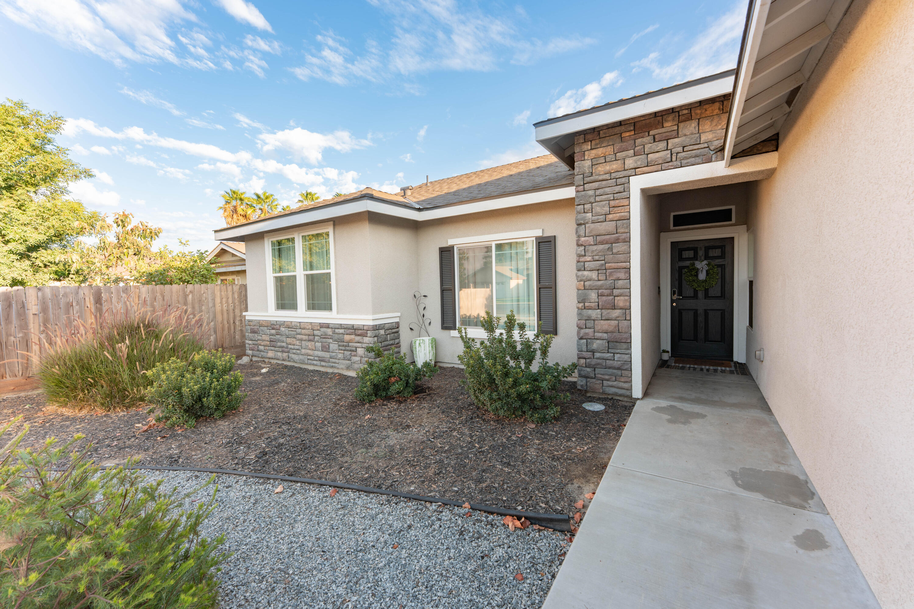 1797 W Date Ave, Porterville, CA 93257