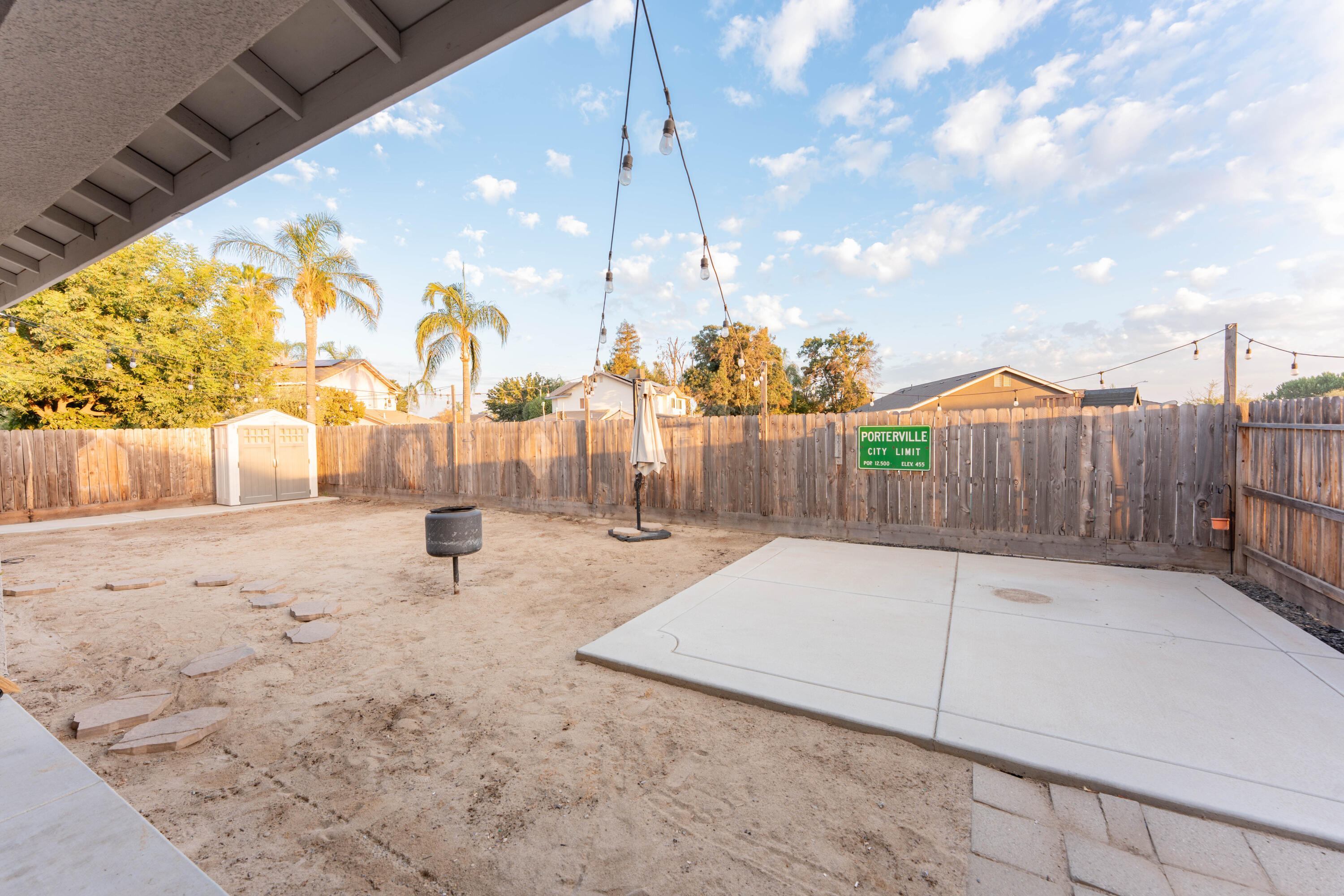 1797 W Date Ave, Porterville, CA 93257