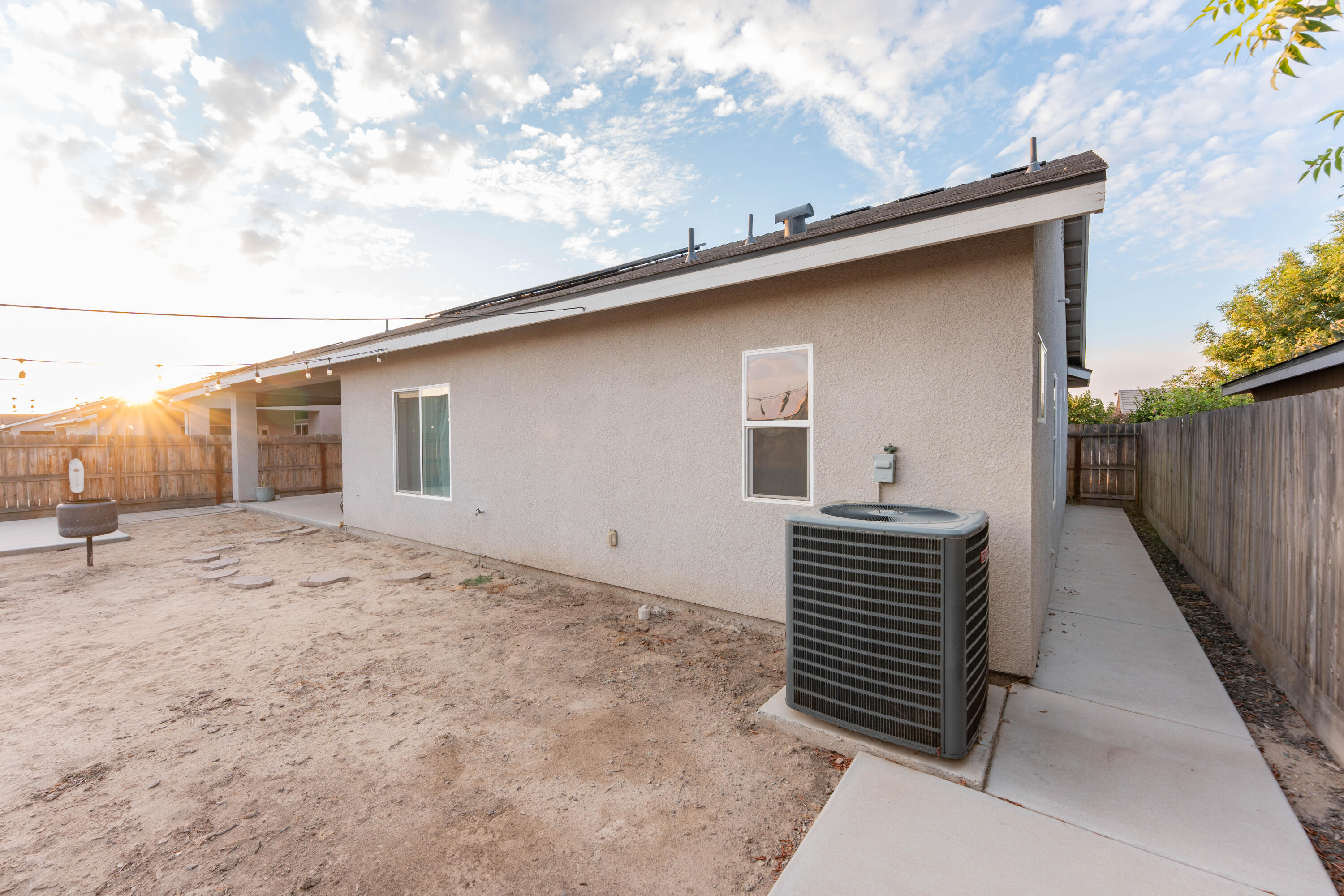1797 W Date Ave, Porterville, CA 93257
