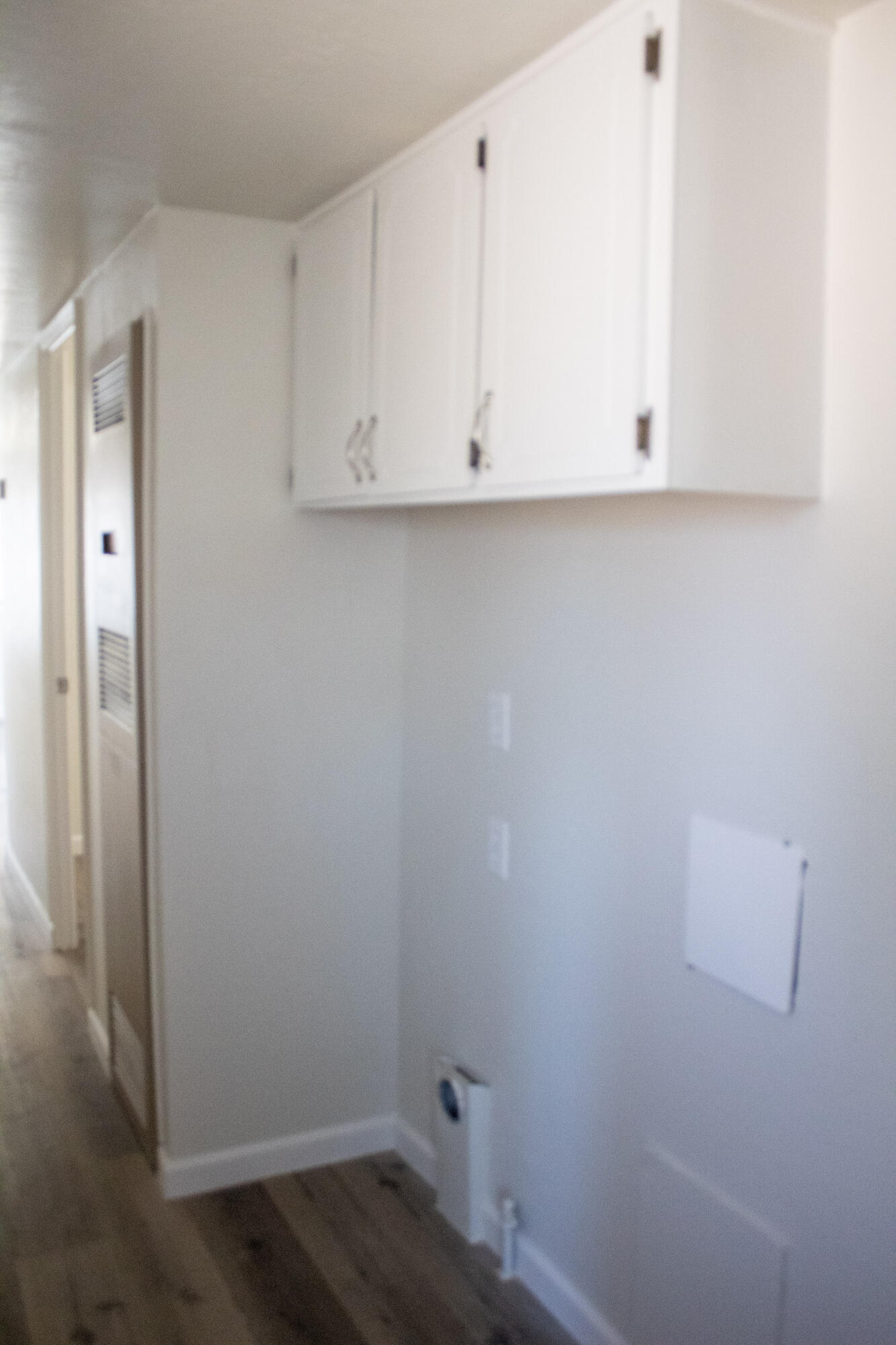 820 S Chinowth St #12, Visalia, CA 93277