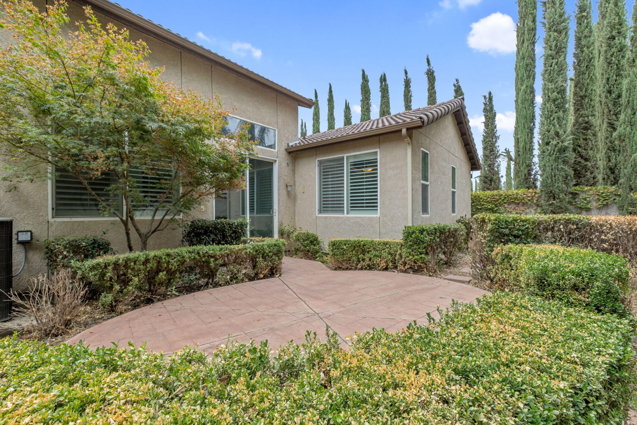 1558 N Pisa St, Visalia, CA 93291