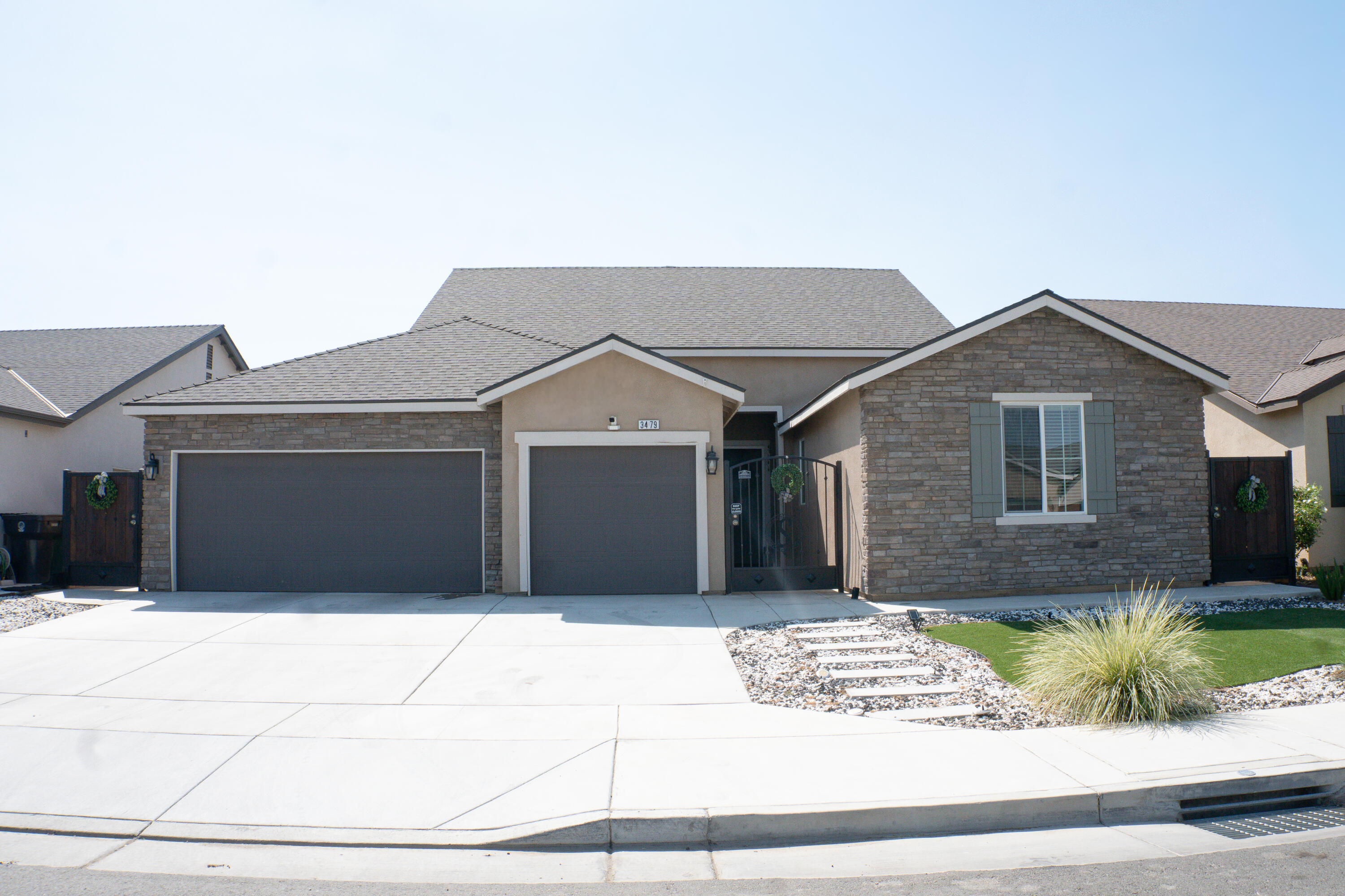 3479 Lennox St, Tulare, CA 93274