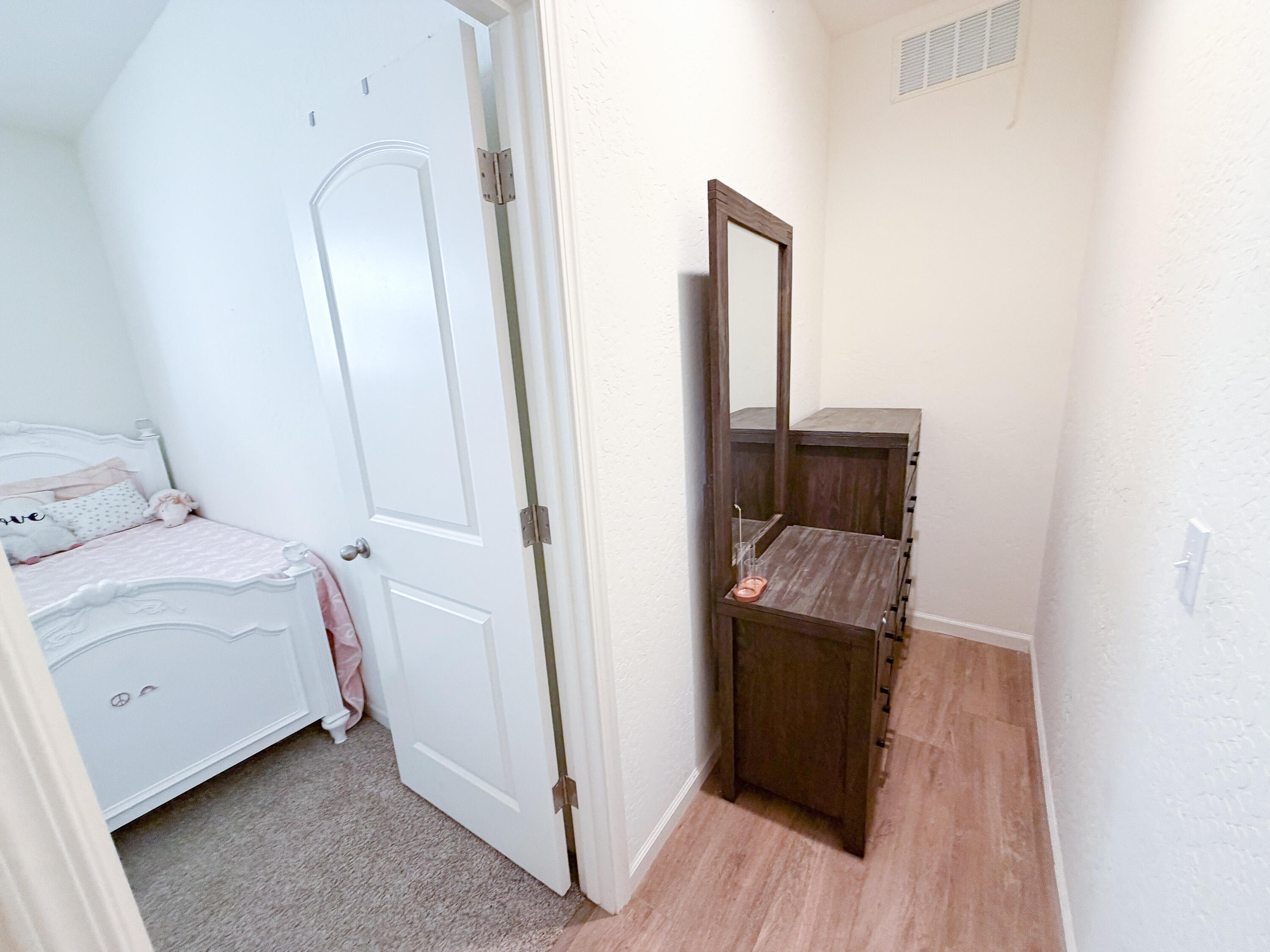 3479 Lennox St, Tulare, CA 93274