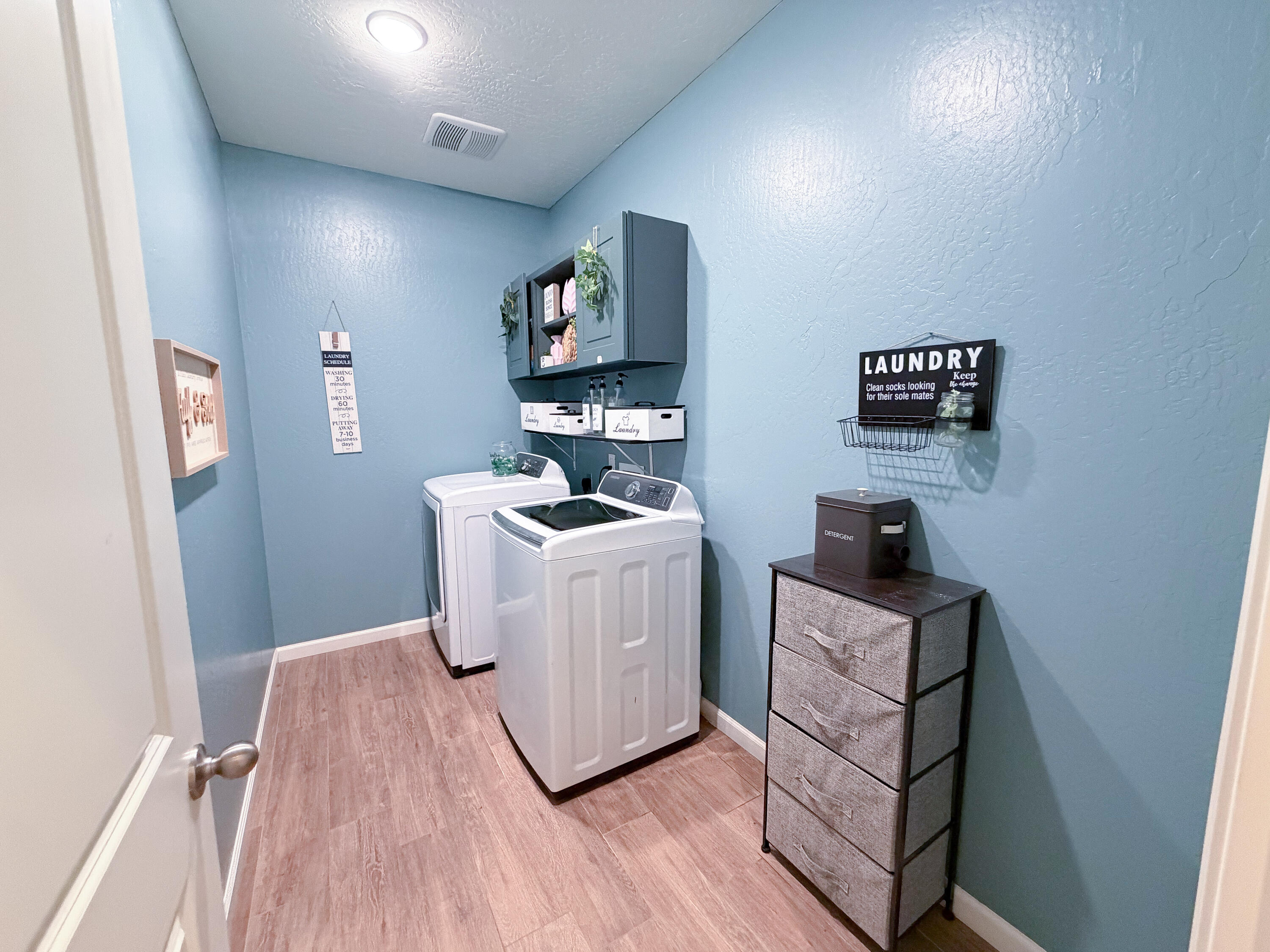 3479 Lennox St, Tulare, CA 93274