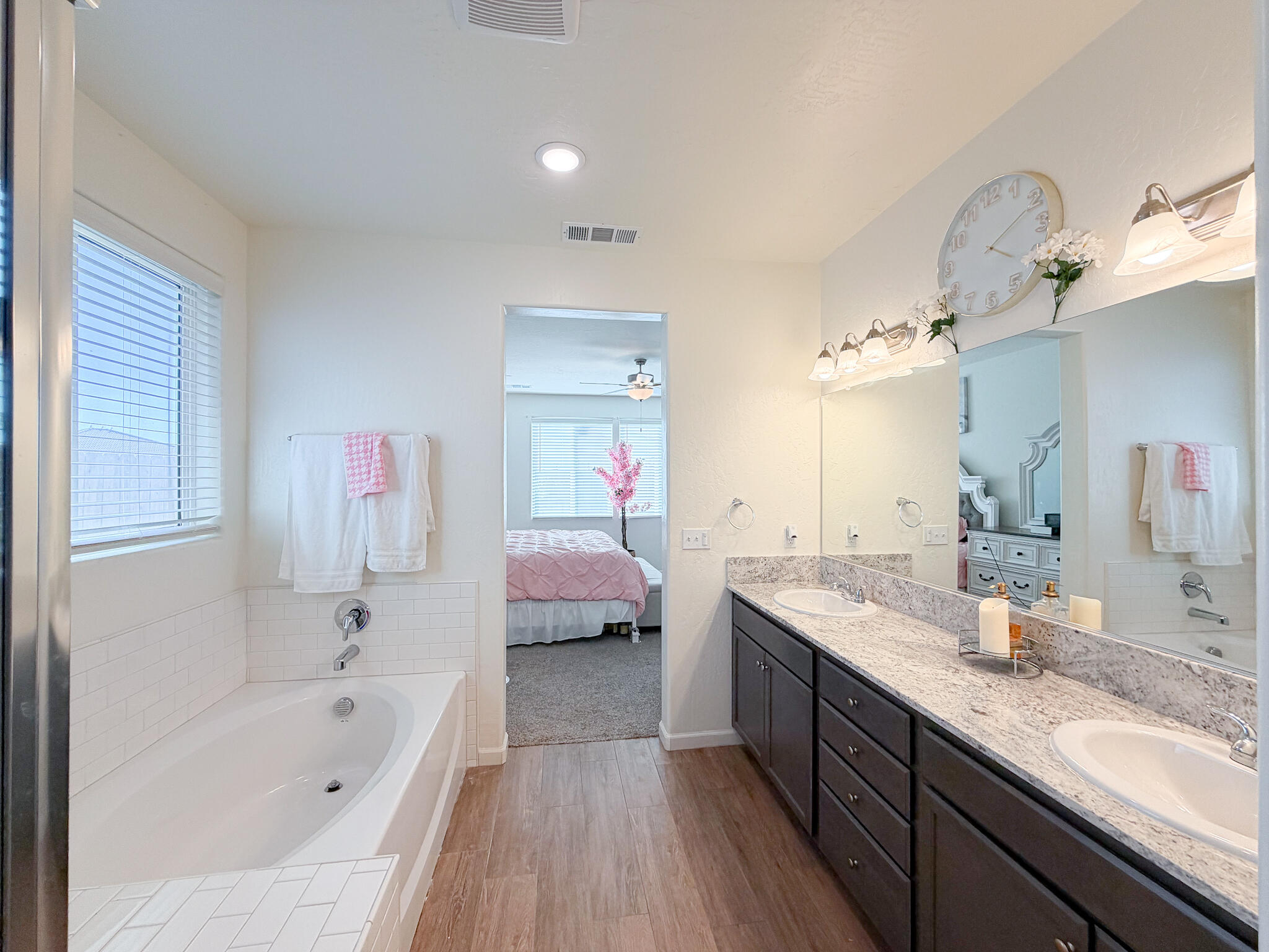 3479 Lennox St, Tulare, CA 93274