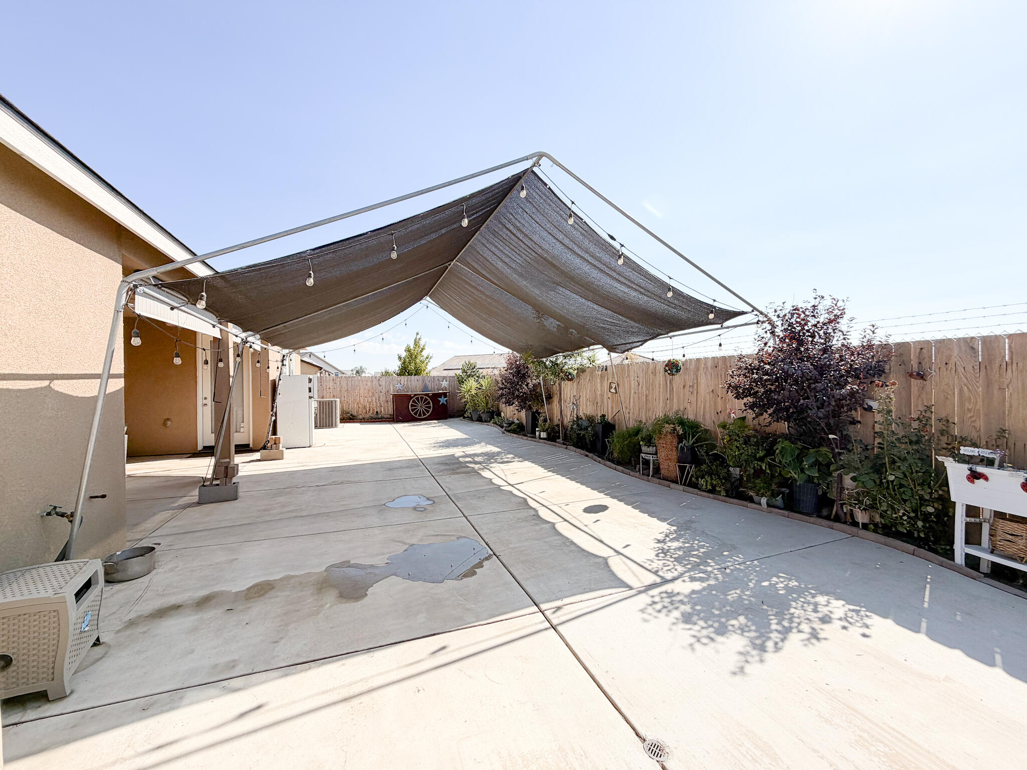 3479 Lennox St, Tulare, CA 93274