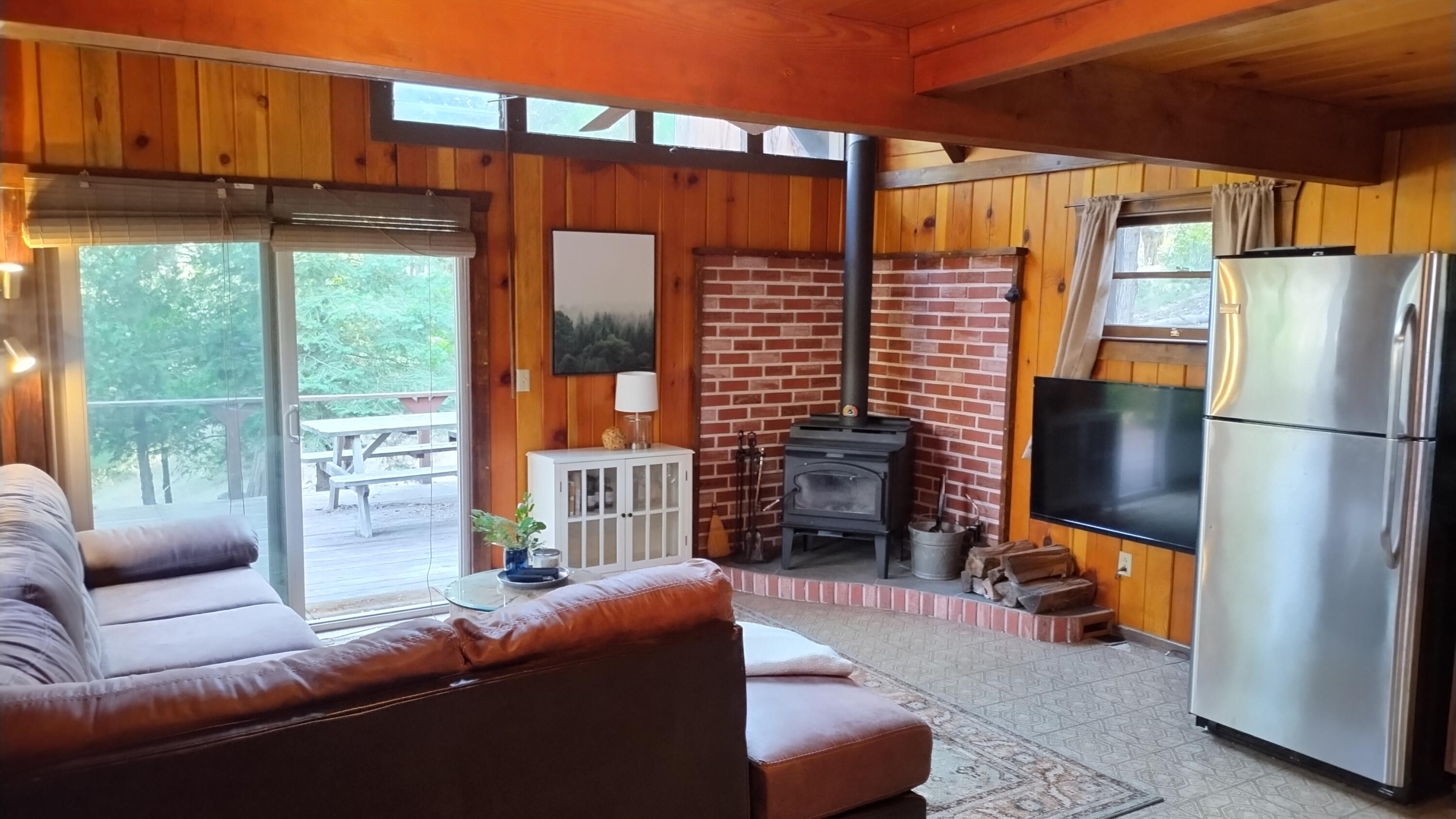 51837 Cedar Rd, Cedar Slope, CA 93265