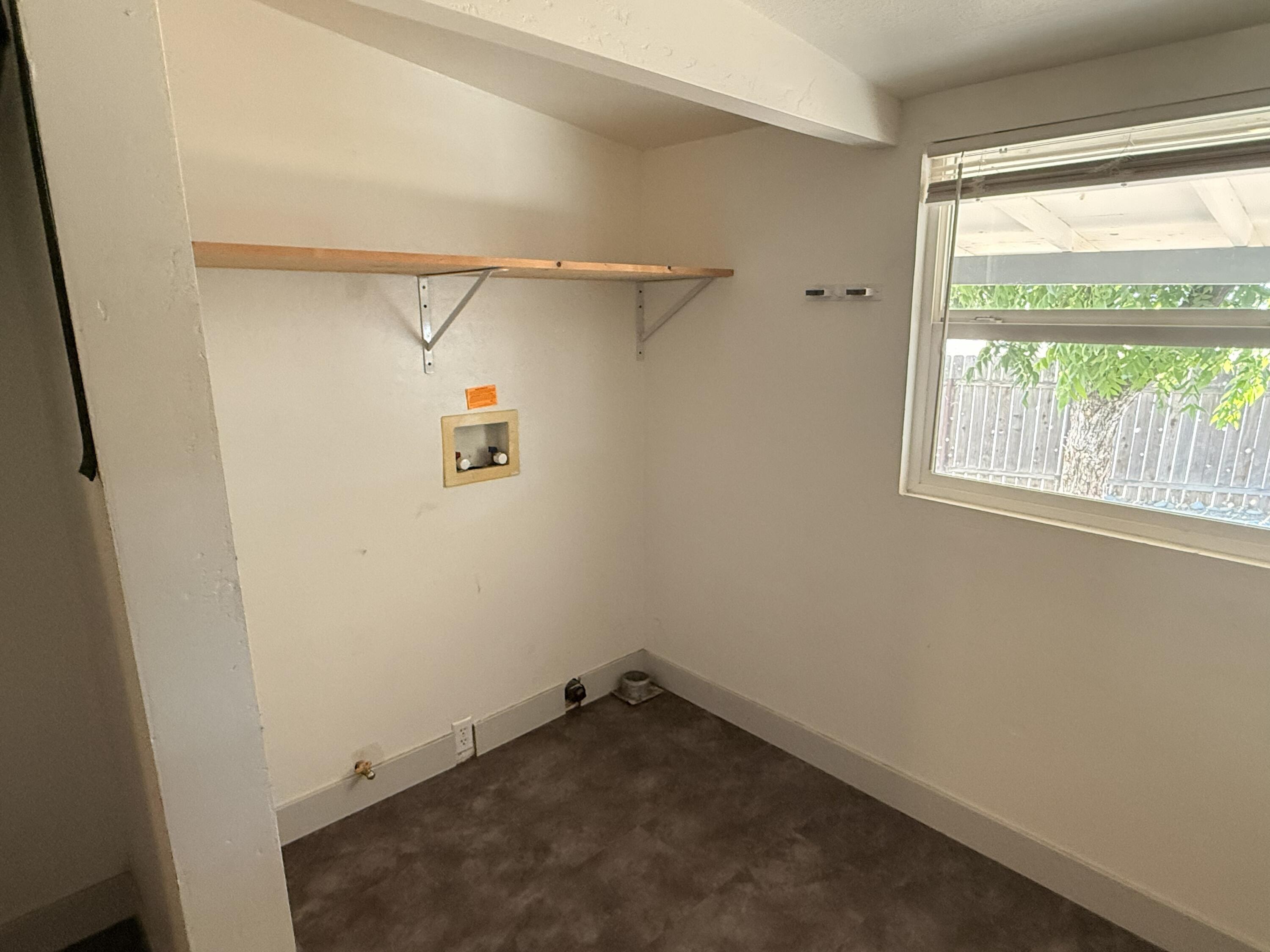 103 E Firebaugh Ave, Exeter, CA 93221