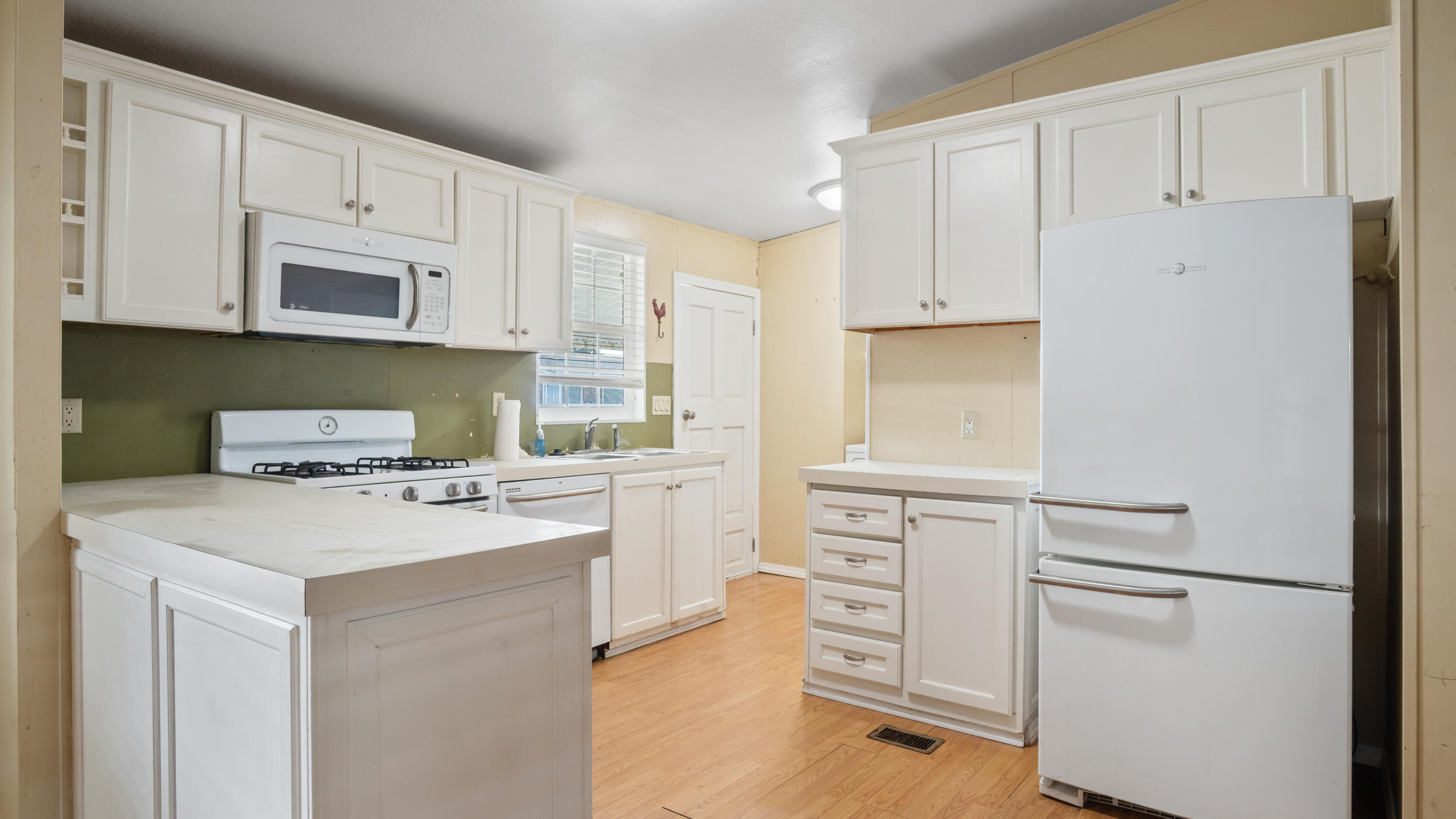 2300 W Morton Ave #173, Porterville, CA 93257
