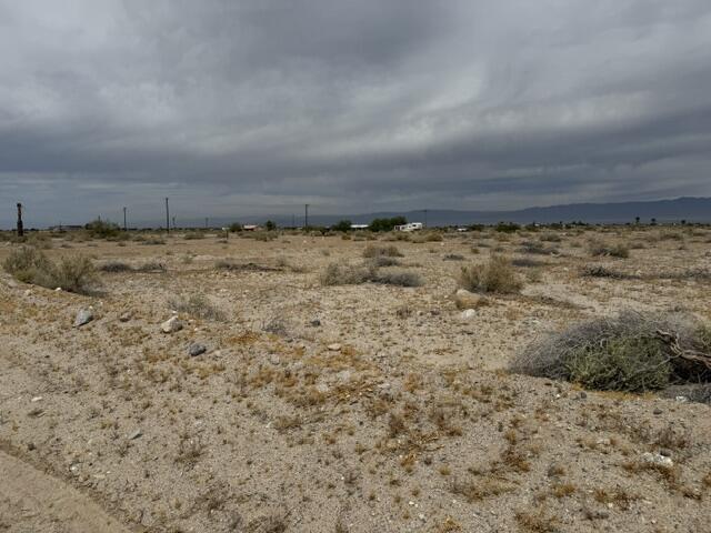 2614 Dalton Dr, Thermal, CA 92274