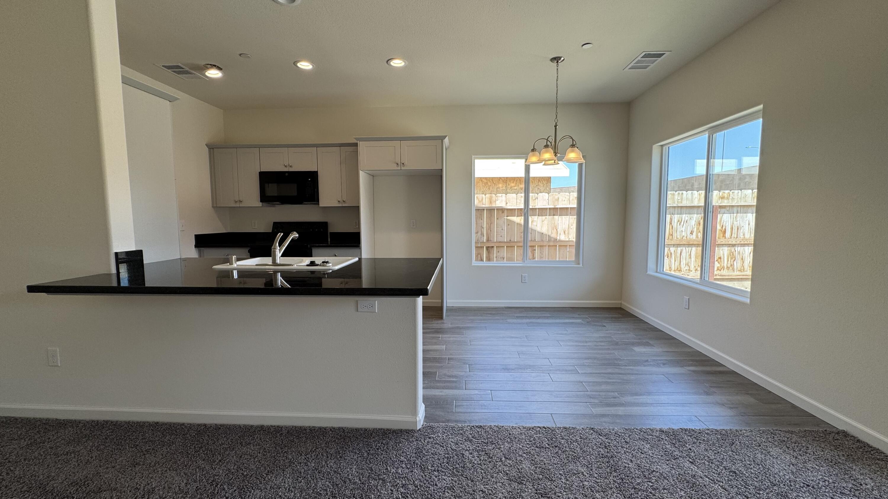 30594 Bellwood Rd, Visalia, CA 93291