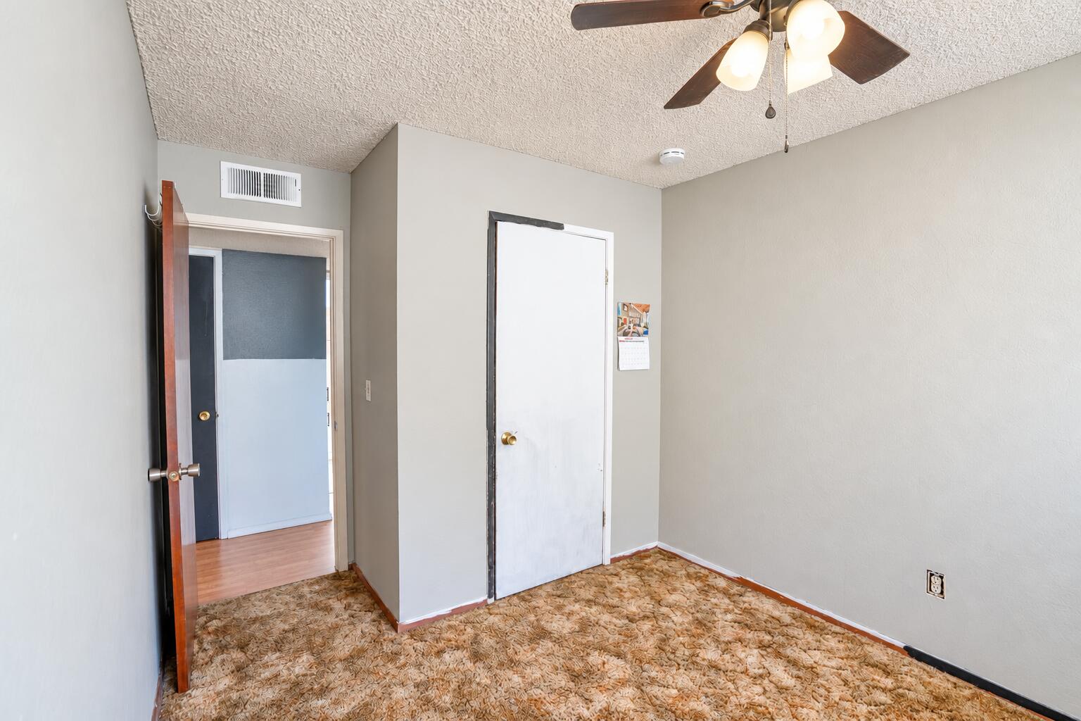 278 N Berry Rd, Tipton, CA 93272