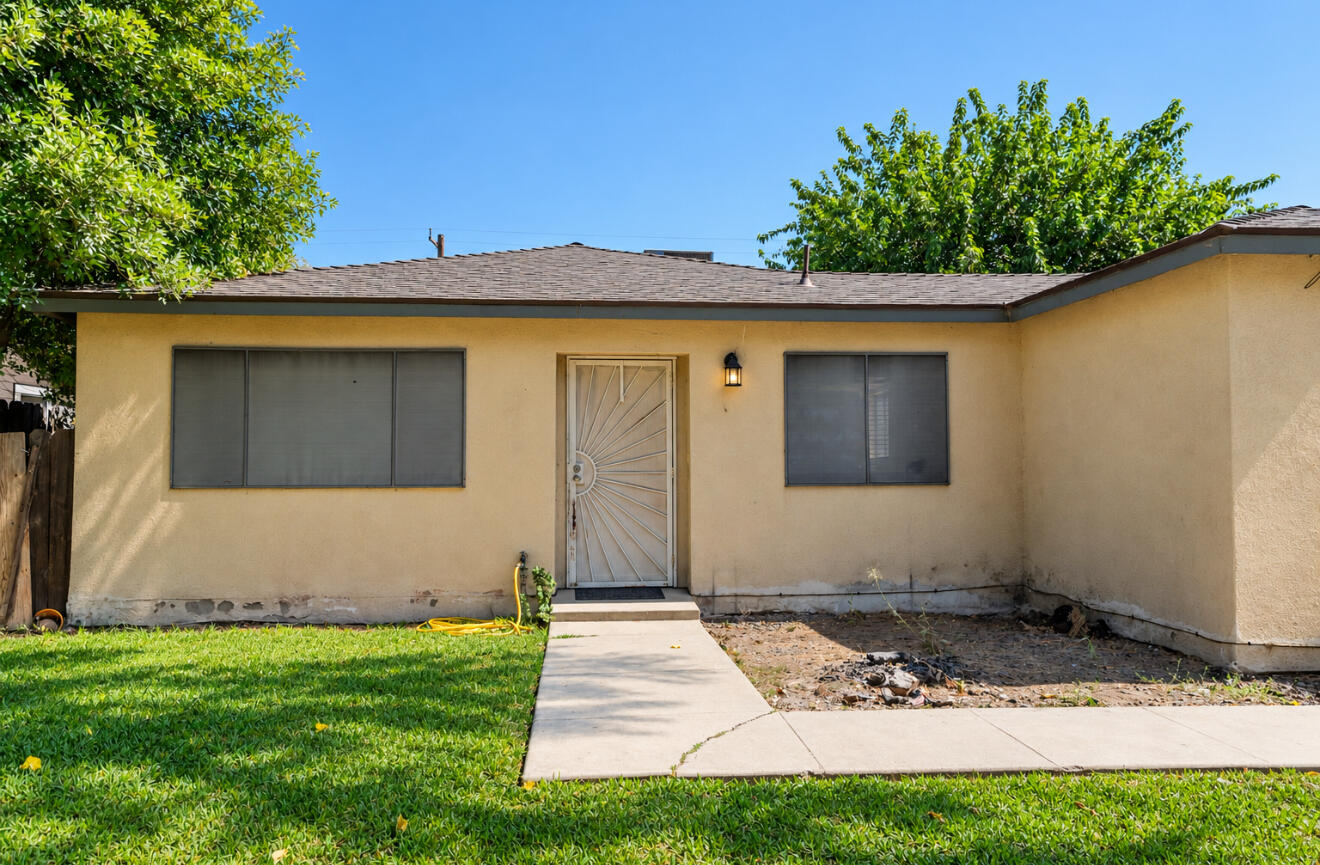 278 N Berry Rd, Tipton, CA 93272