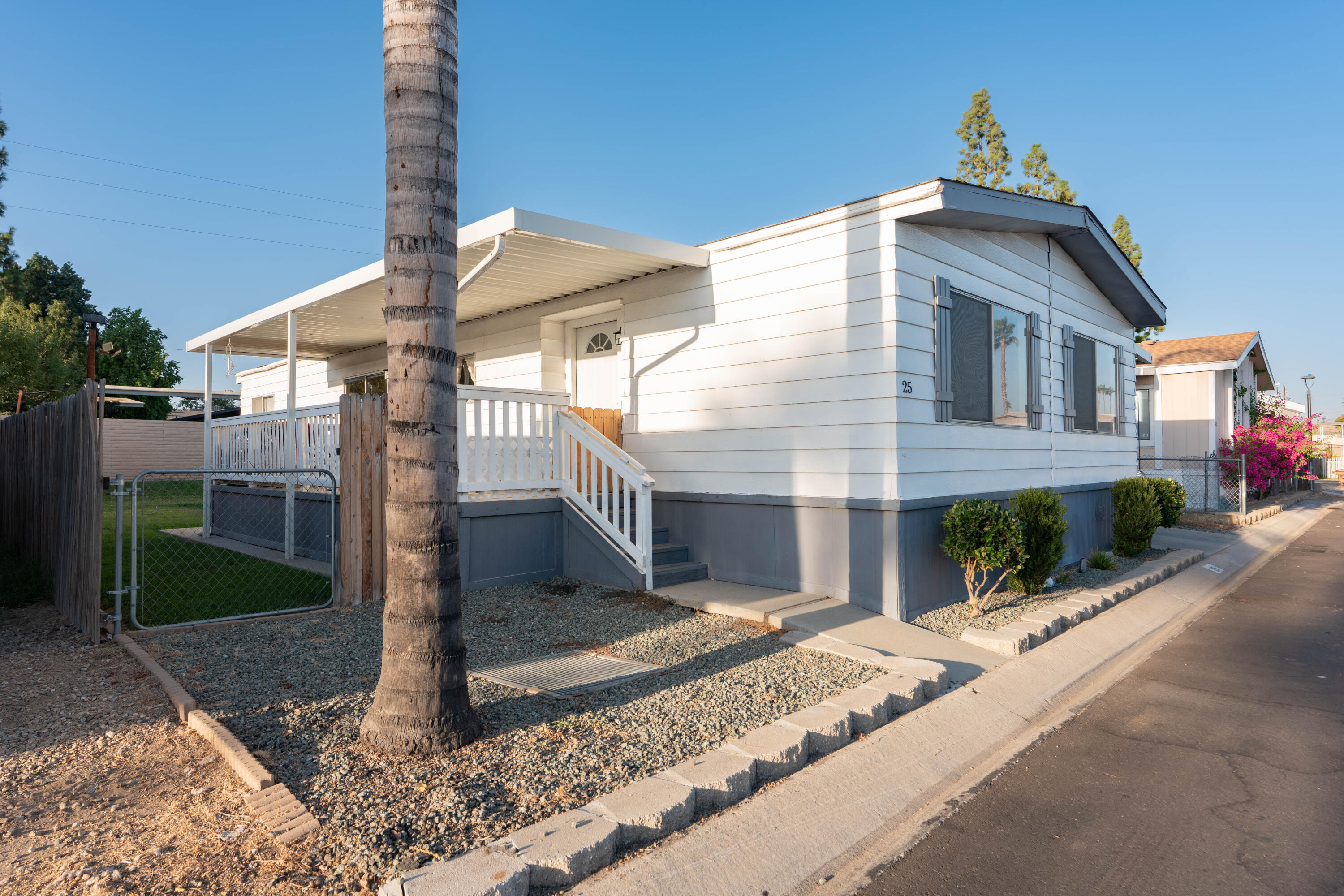 6601 Eucalyptus Dr #25, Bakersfield, CA 93306