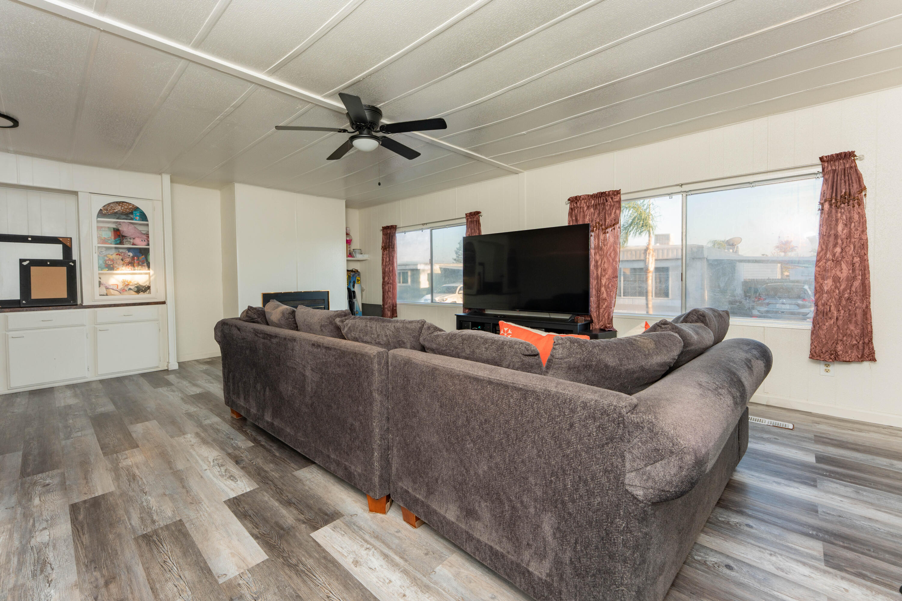 6601 Eucalyptus Dr #25, Bakersfield, CA 93306