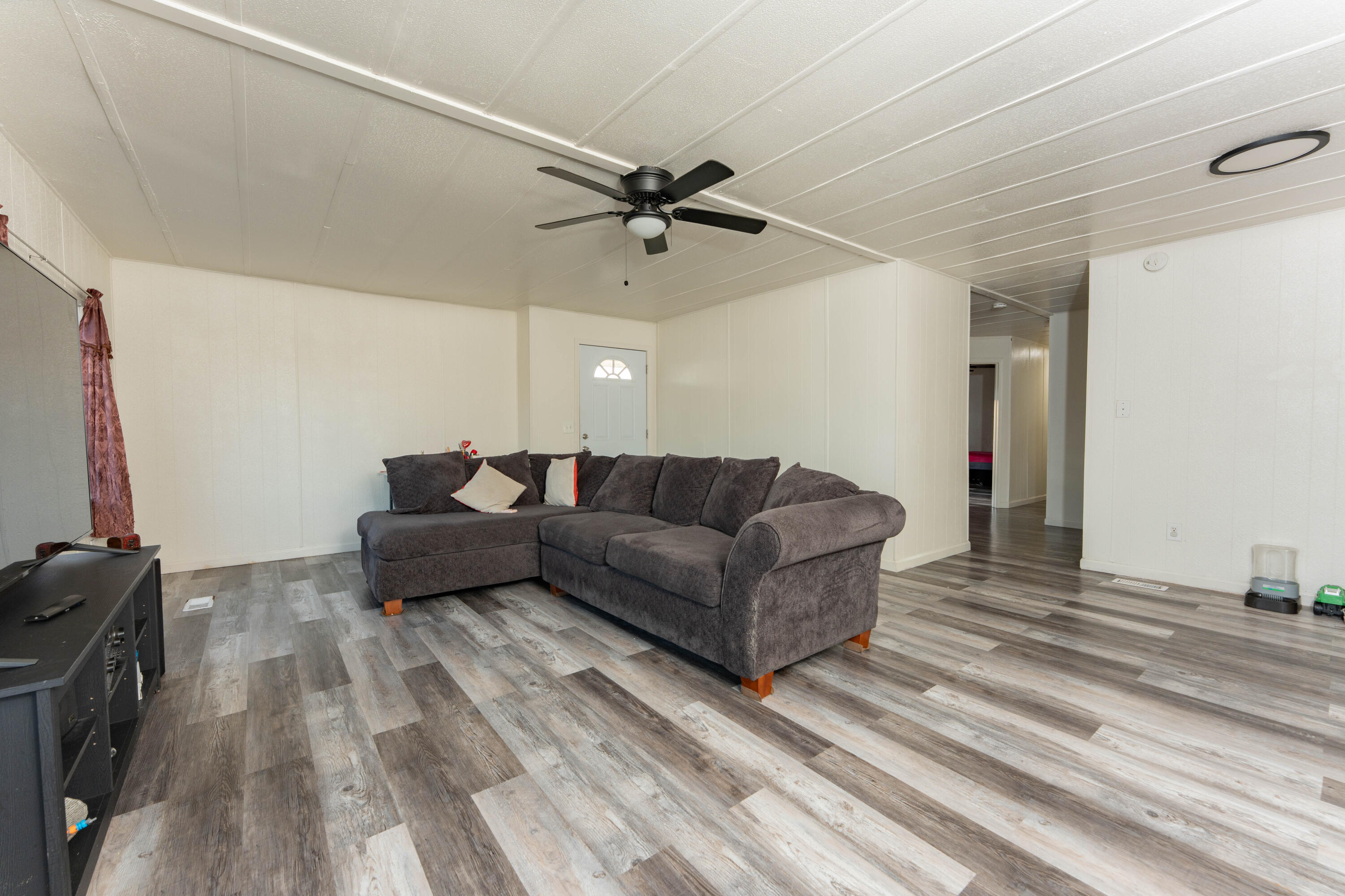 6601 Eucalyptus Dr #25, Bakersfield, CA 93306