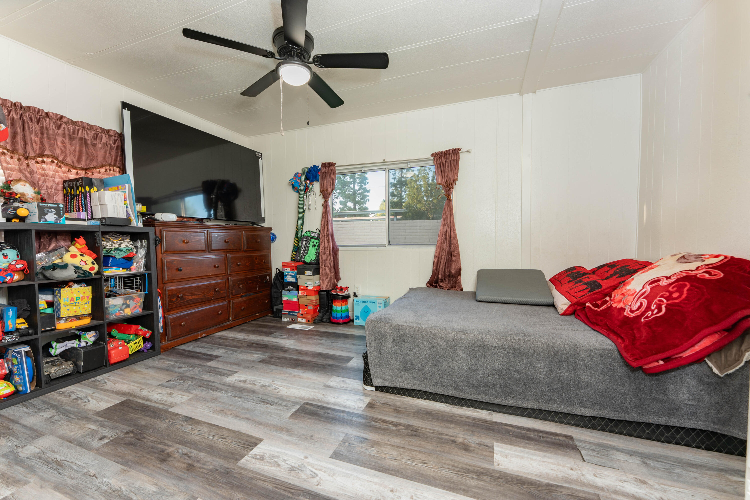6601 Eucalyptus Dr #25, Bakersfield, CA 93306