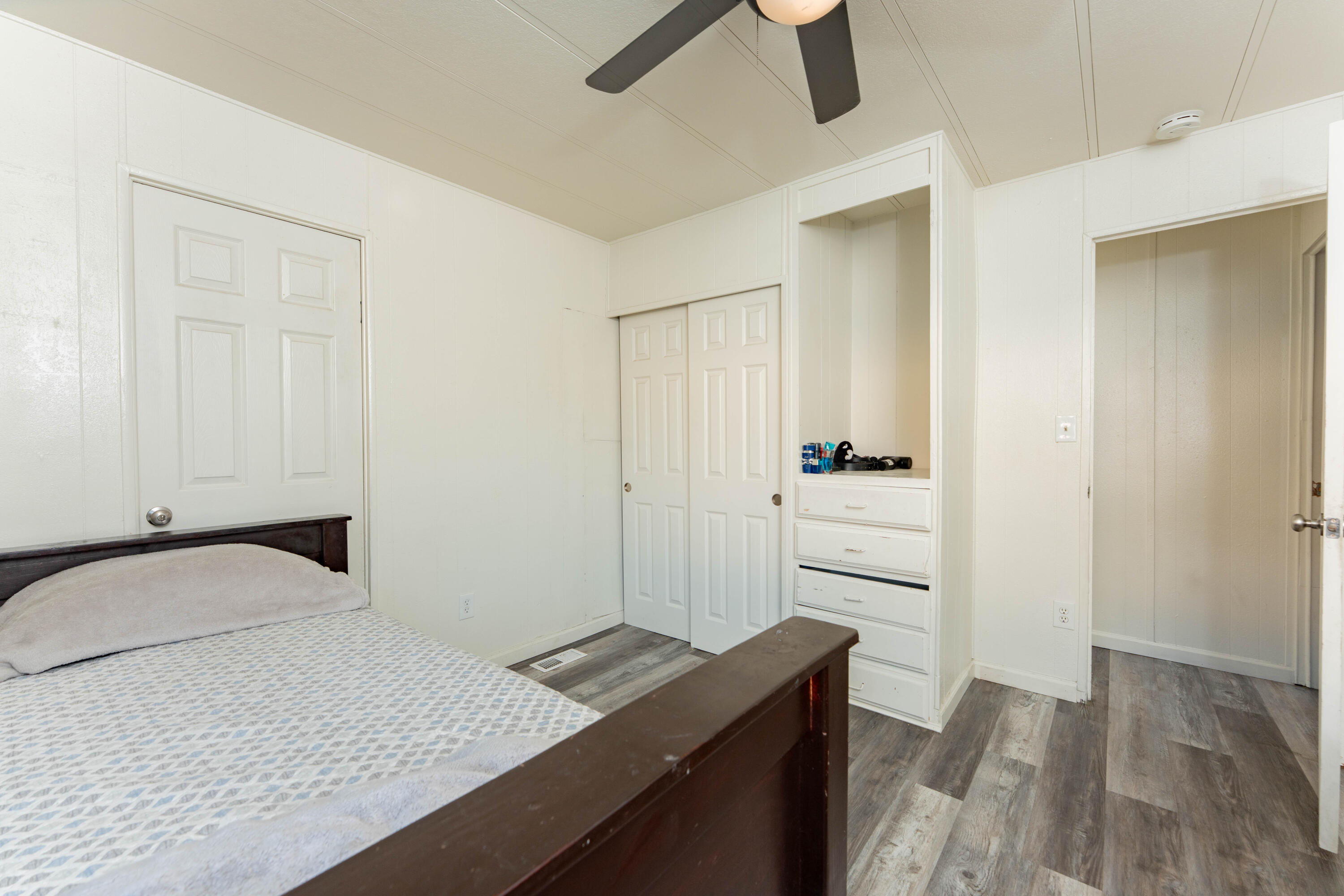 6601 Eucalyptus Dr #25, Bakersfield, CA 93306