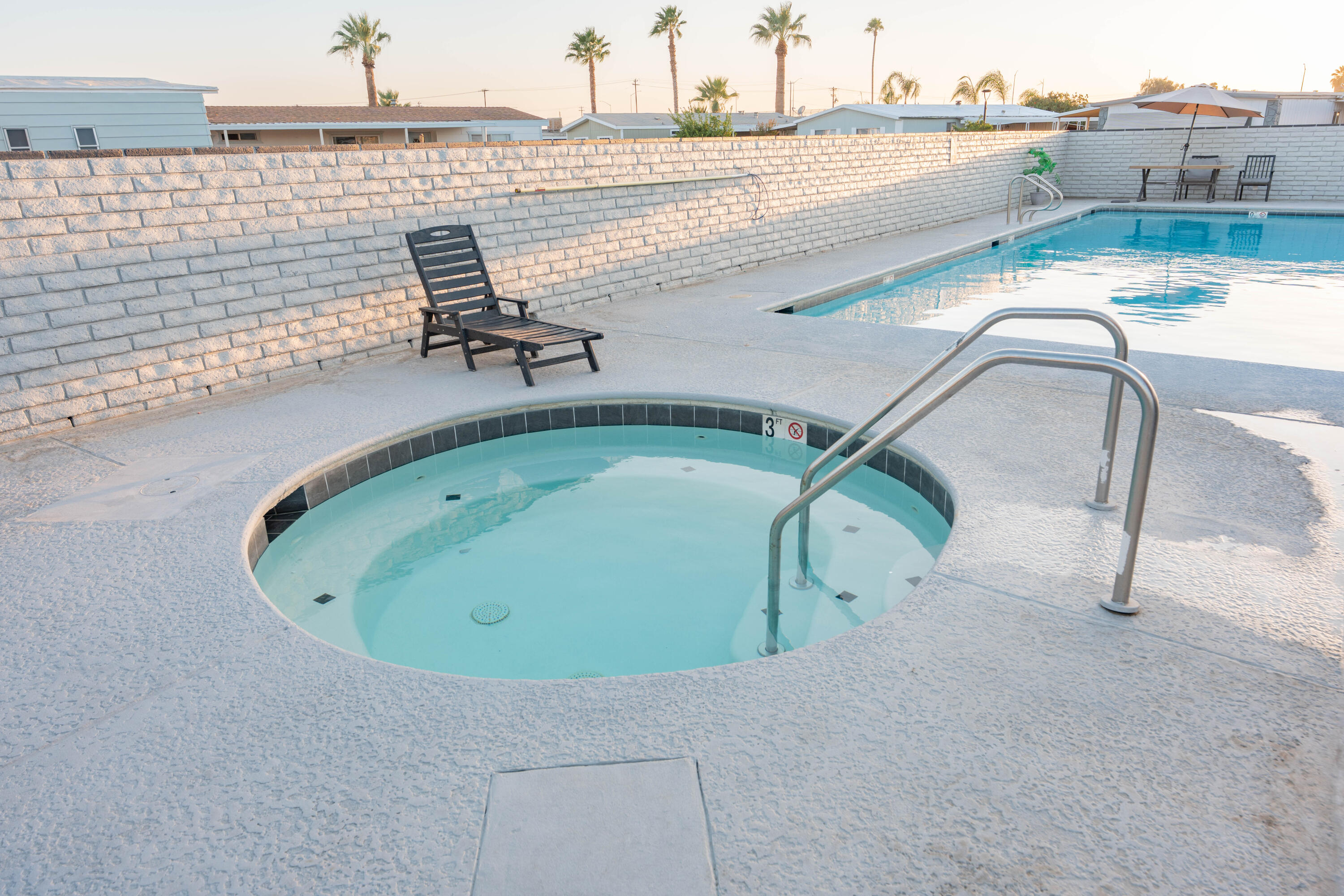 6601 Eucalyptus Dr #25, Bakersfield, CA 93306