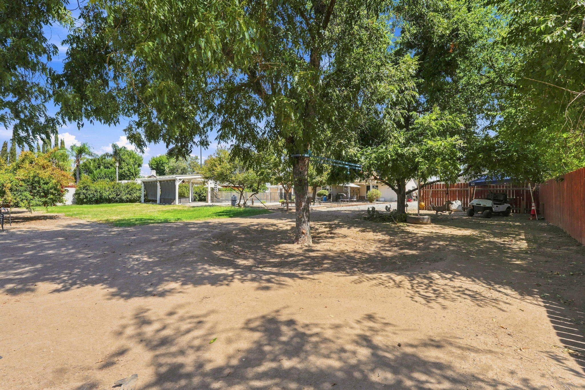 351 S Cornucopia Rd, Exeter, CA 93221