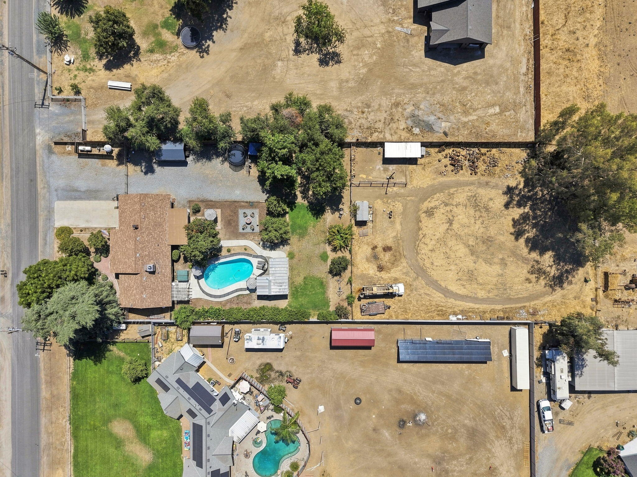 351 S Cornucopia Rd, Exeter, CA 93221