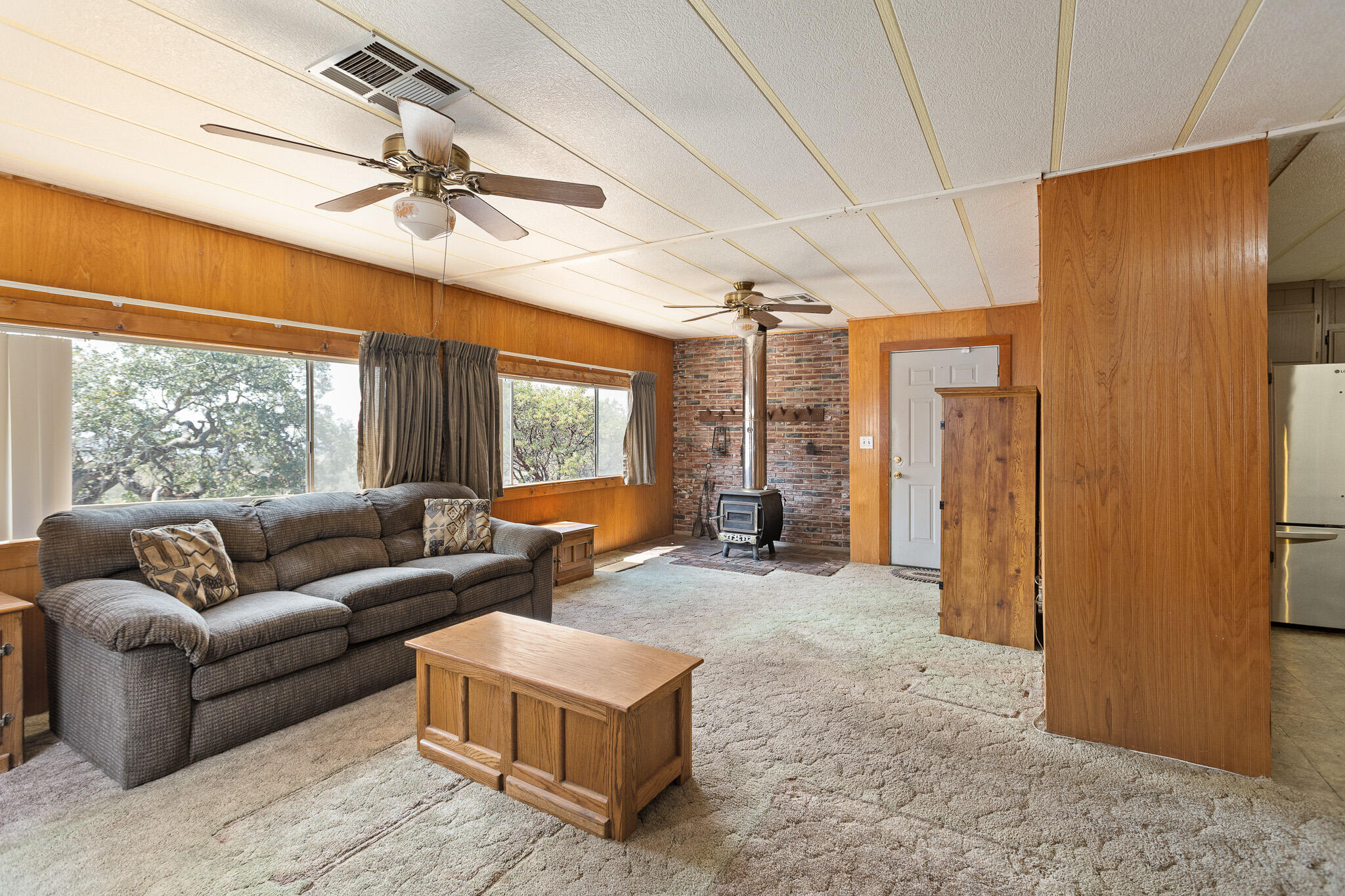 47735 Thunderhill Ln, Yokuts Valley, CA 93675