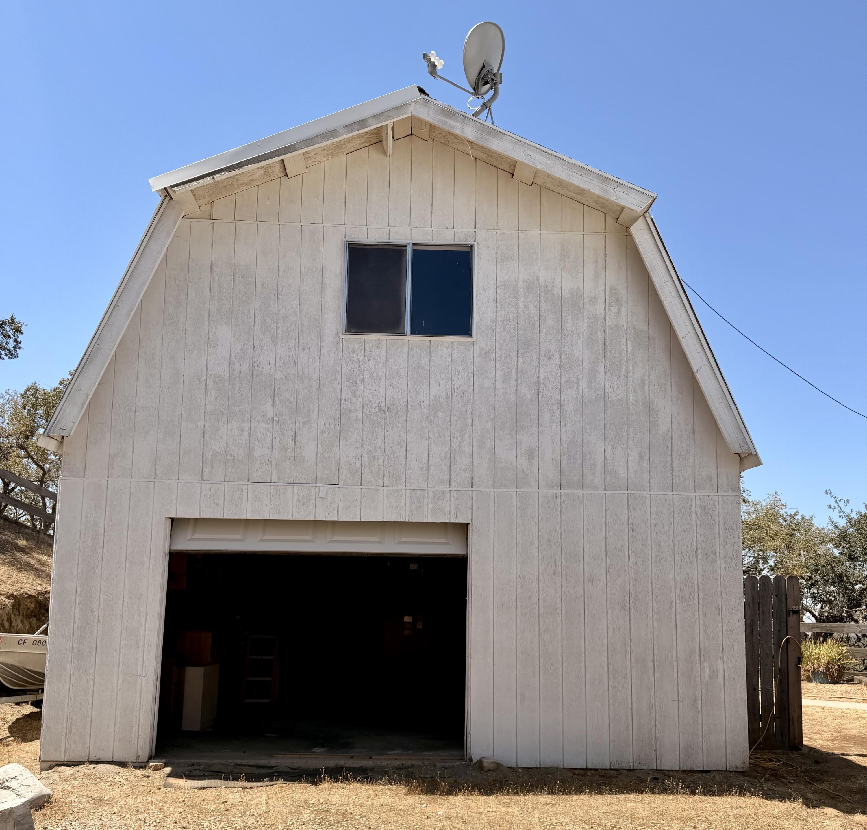 47735 Thunderhill Ln, Yokuts Valley, CA 93675