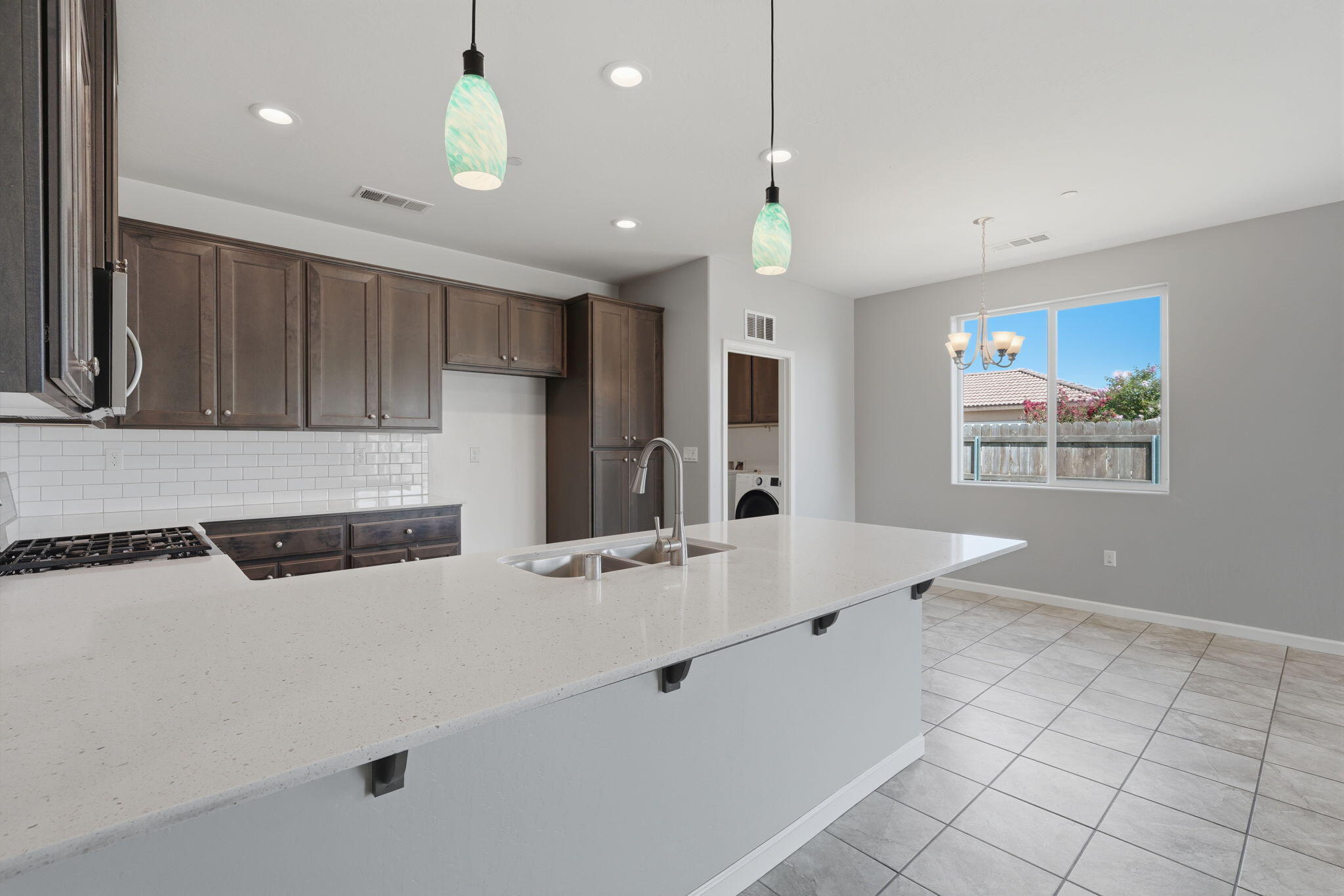 3289 Alexandria St, Tulare, CA 93274