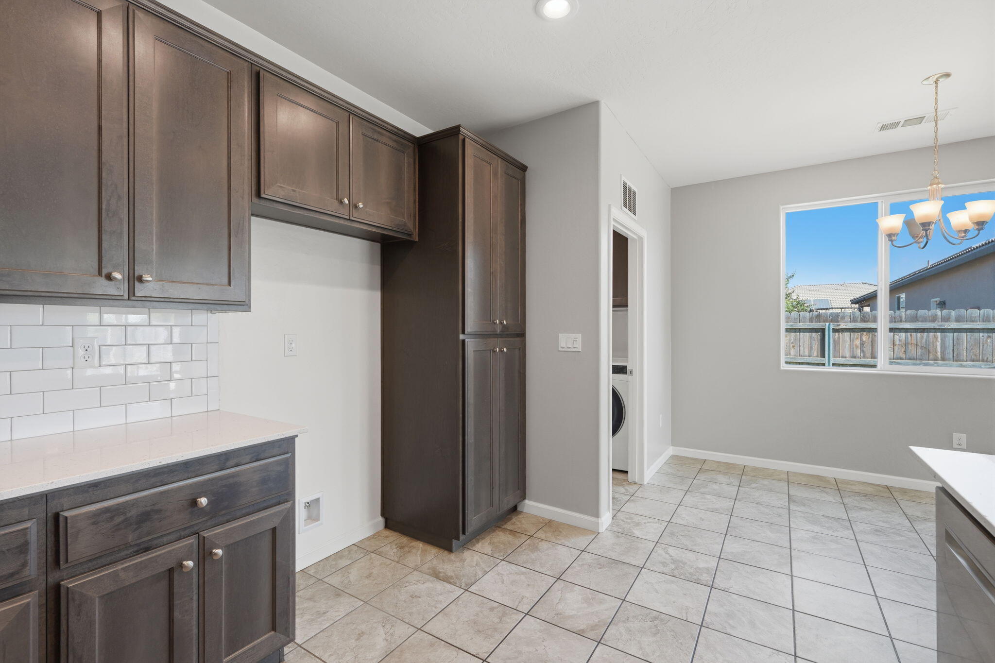 3289 Alexandria St, Tulare, CA 93274
