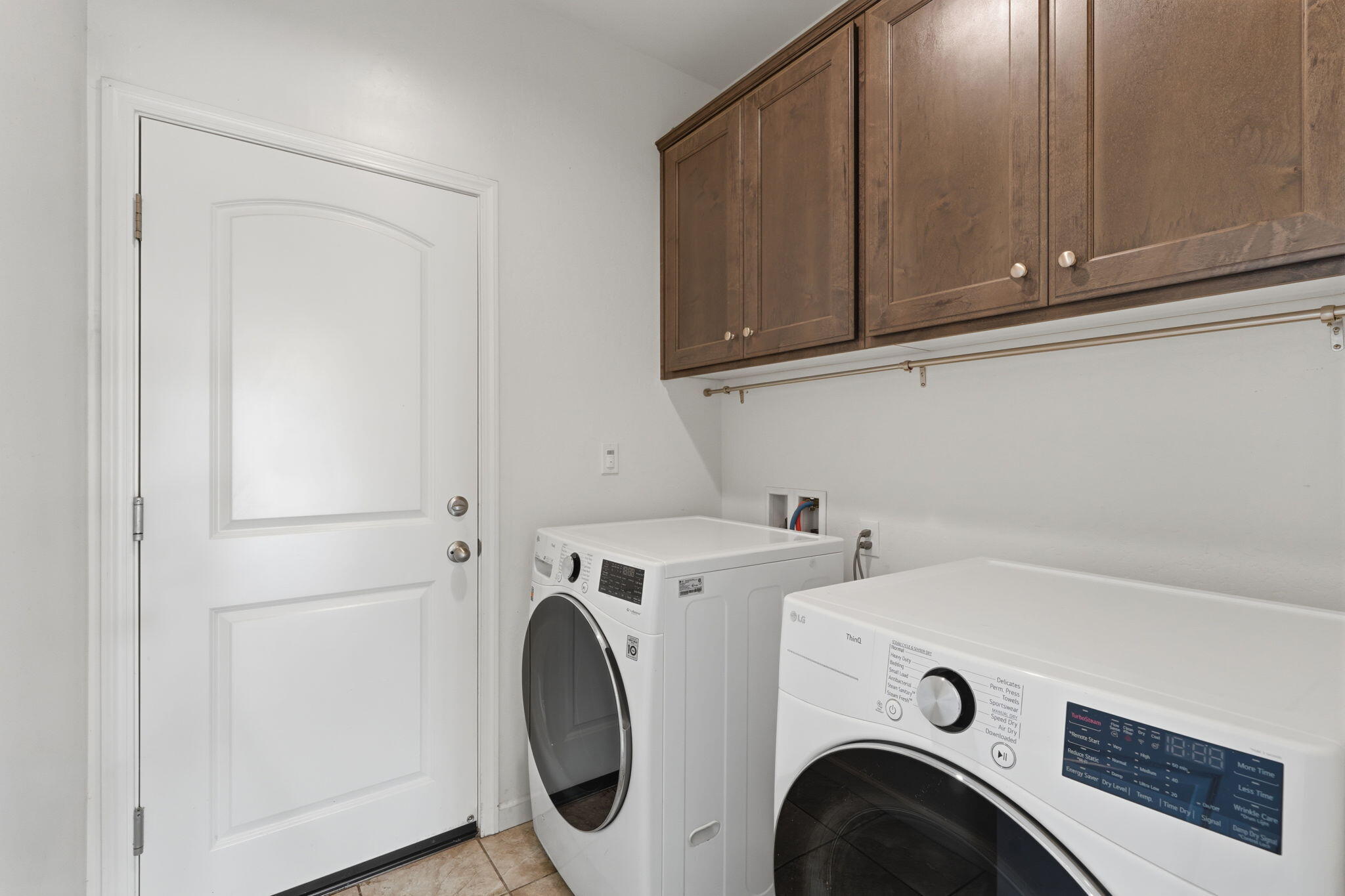 3289 Alexandria St, Tulare, CA 93274
