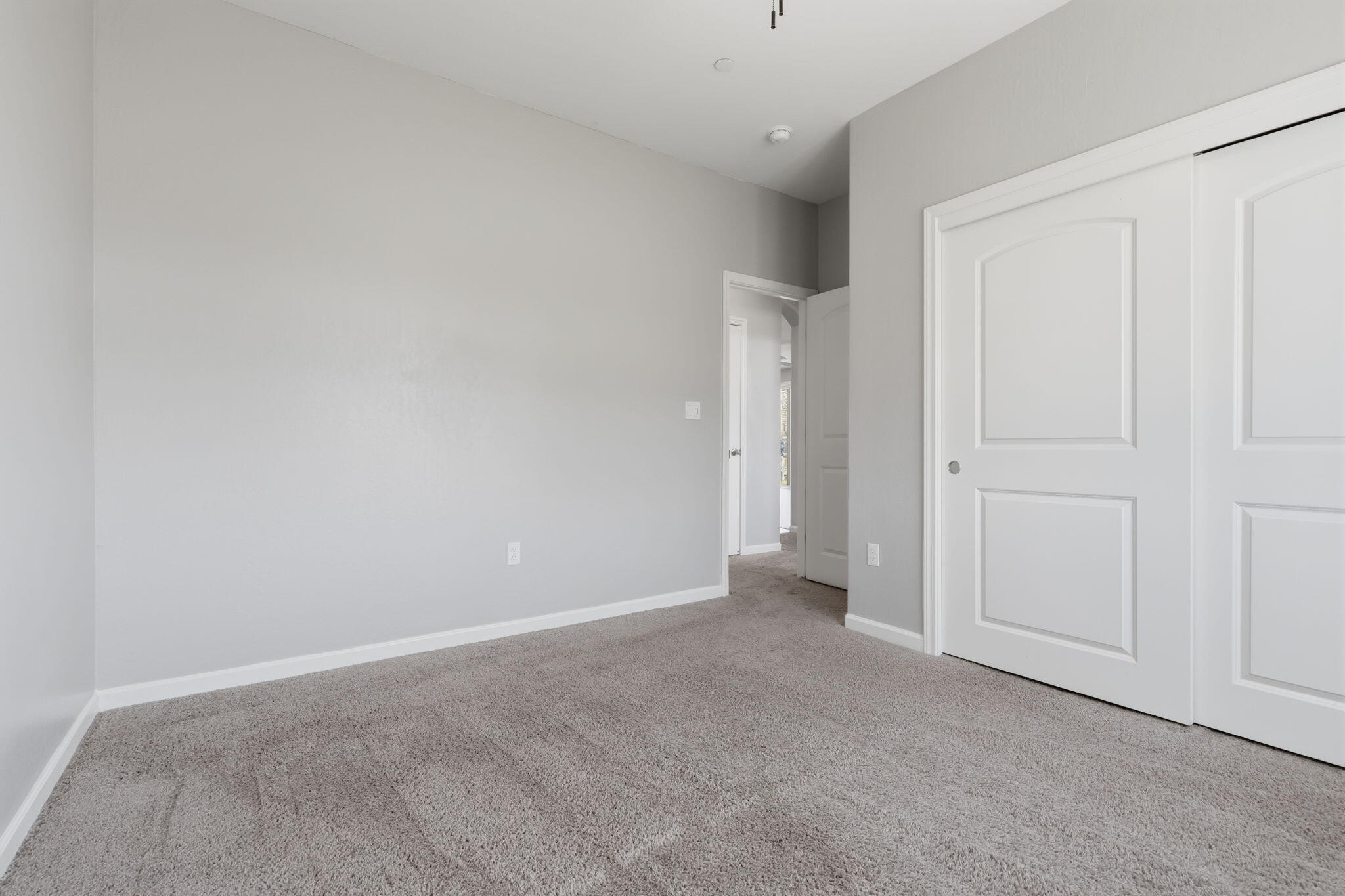 3289 Alexandria St, Tulare, CA 93274