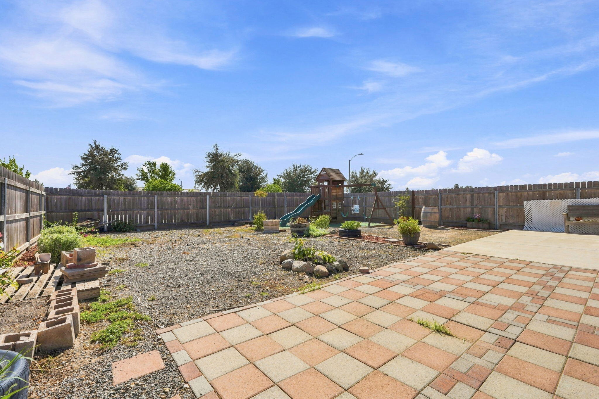 3289 Alexandria St, Tulare, CA 93274