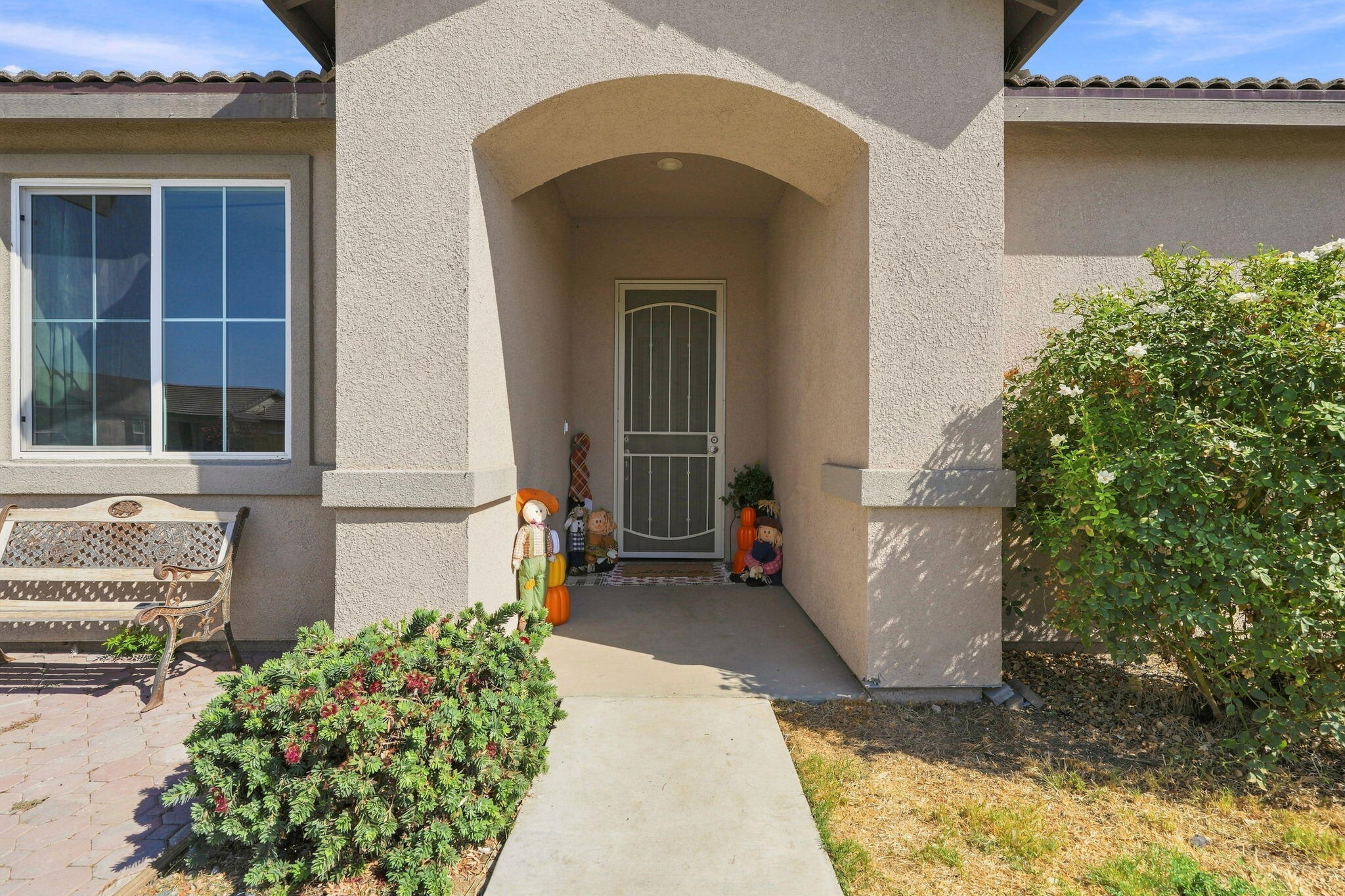 3289 Alexandria St, Tulare, CA 93274