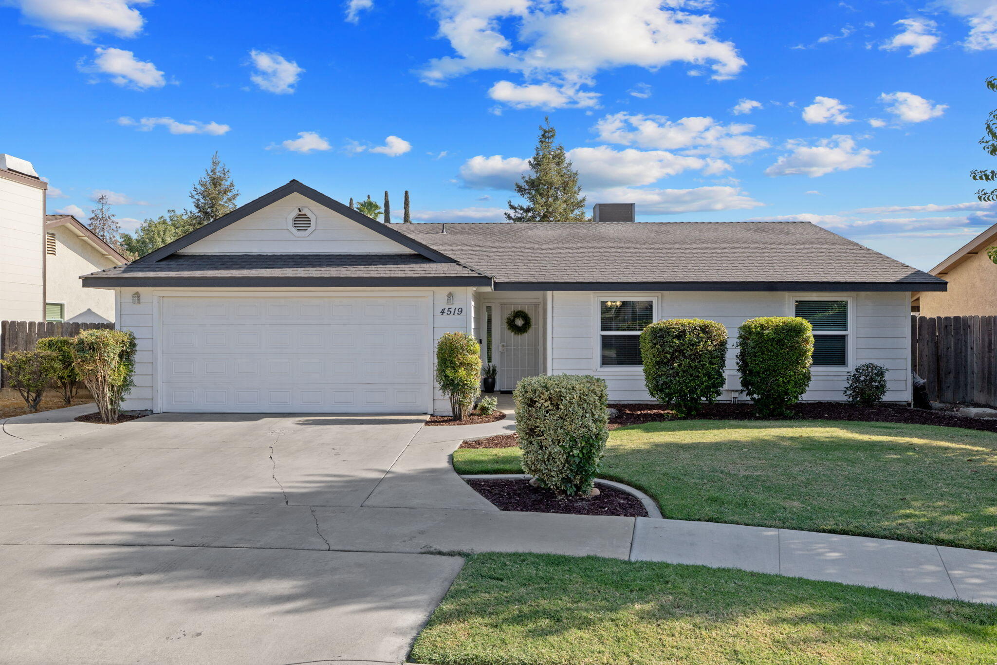 4519 W Feemster Ave, Visalia, CA 93277