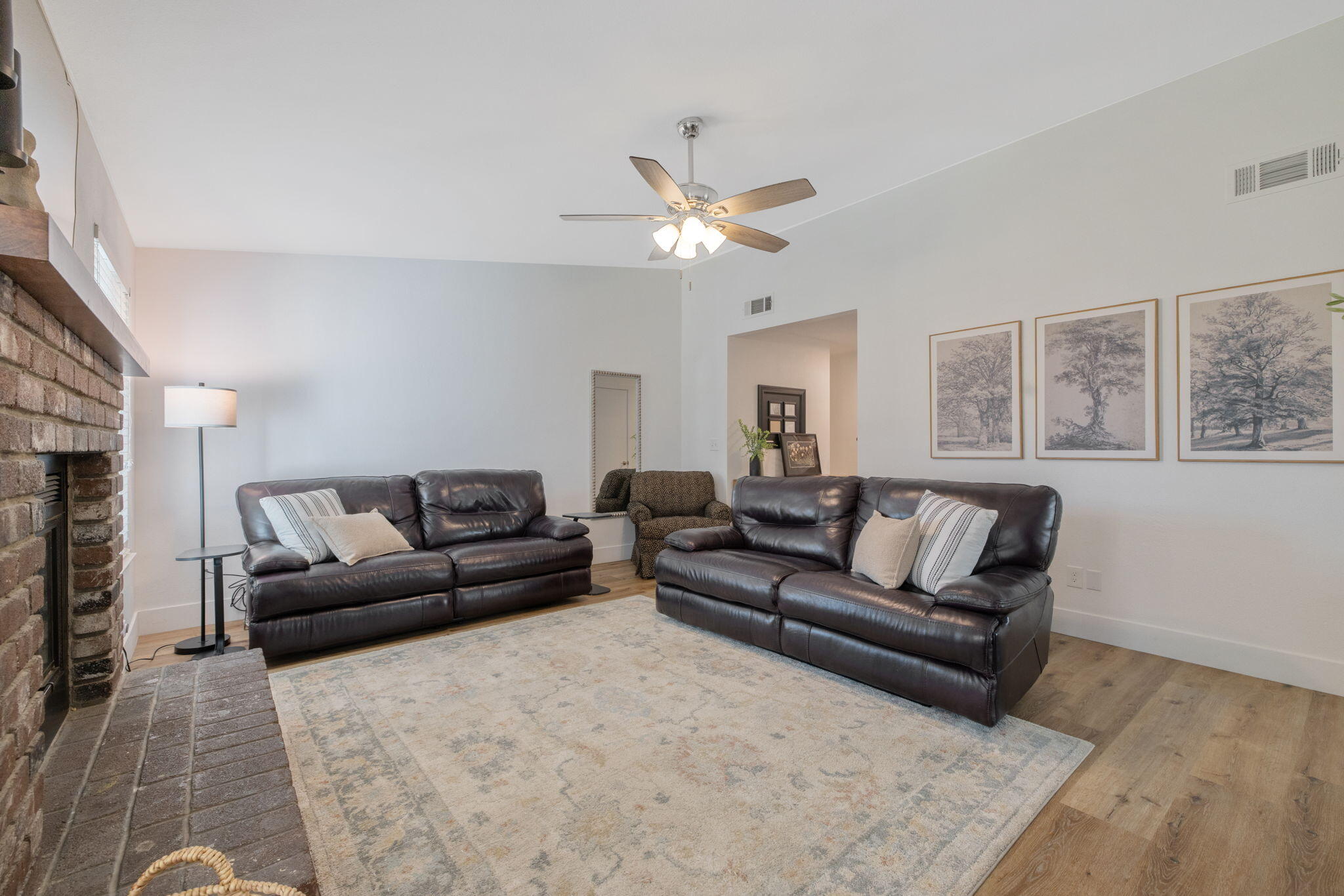 4519 W Feemster Ave, Visalia, CA 93277