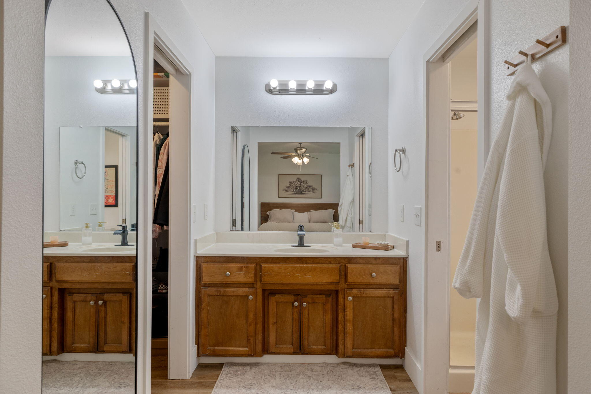 4519 W Feemster Ave, Visalia, CA 93277