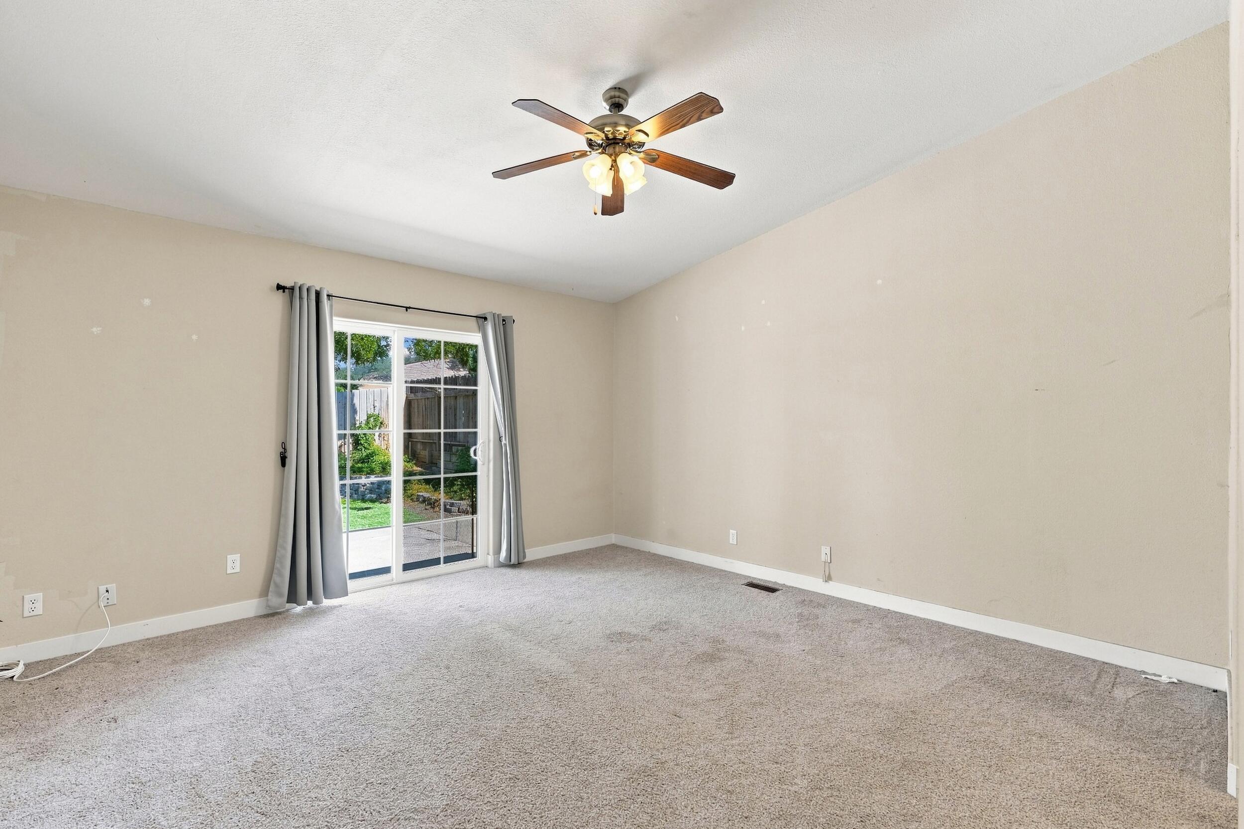 4164 Hackney Way, Paso Robles, CA 93446