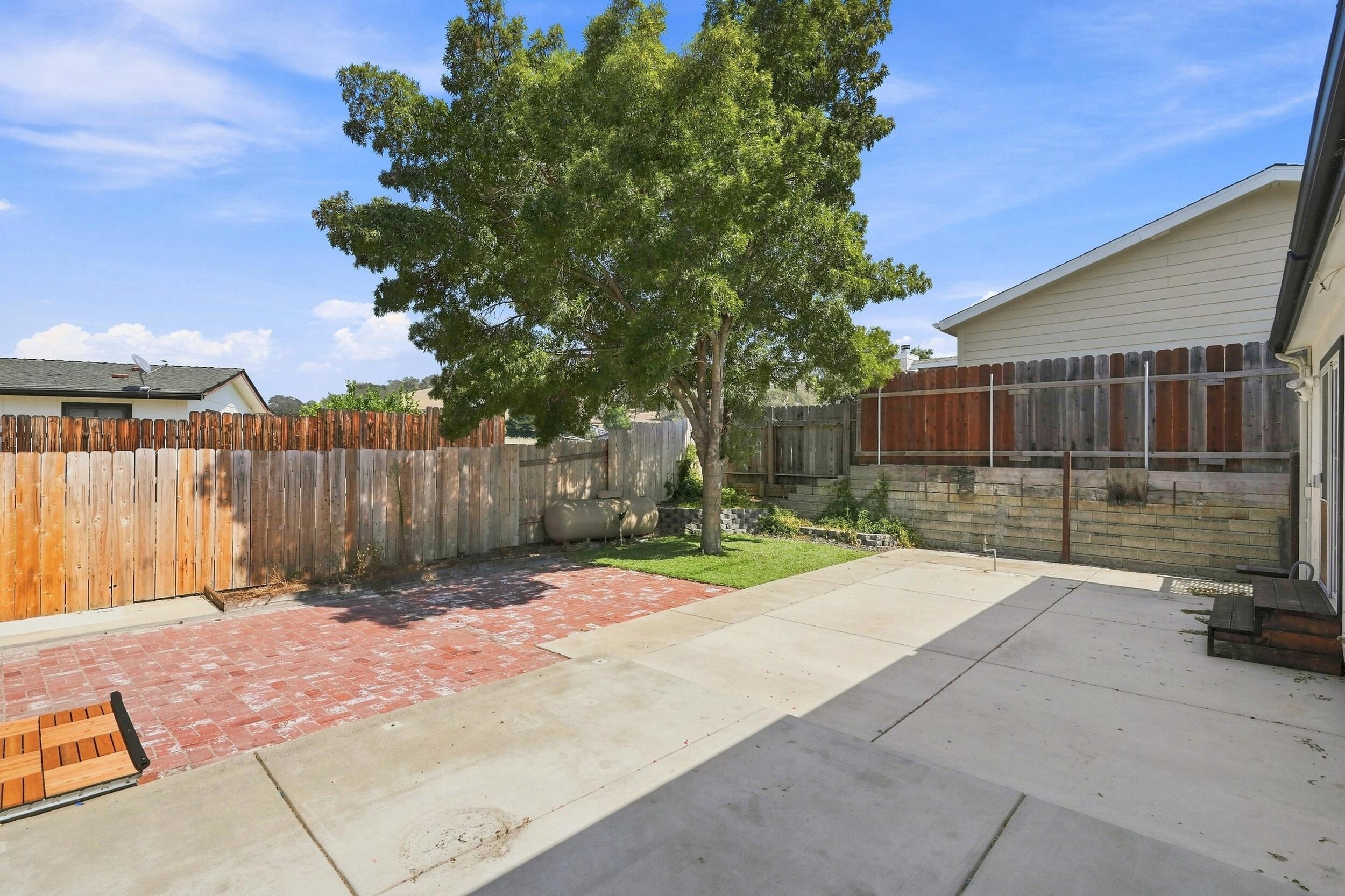 4164 Hackney Way, Paso Robles, CA 93446