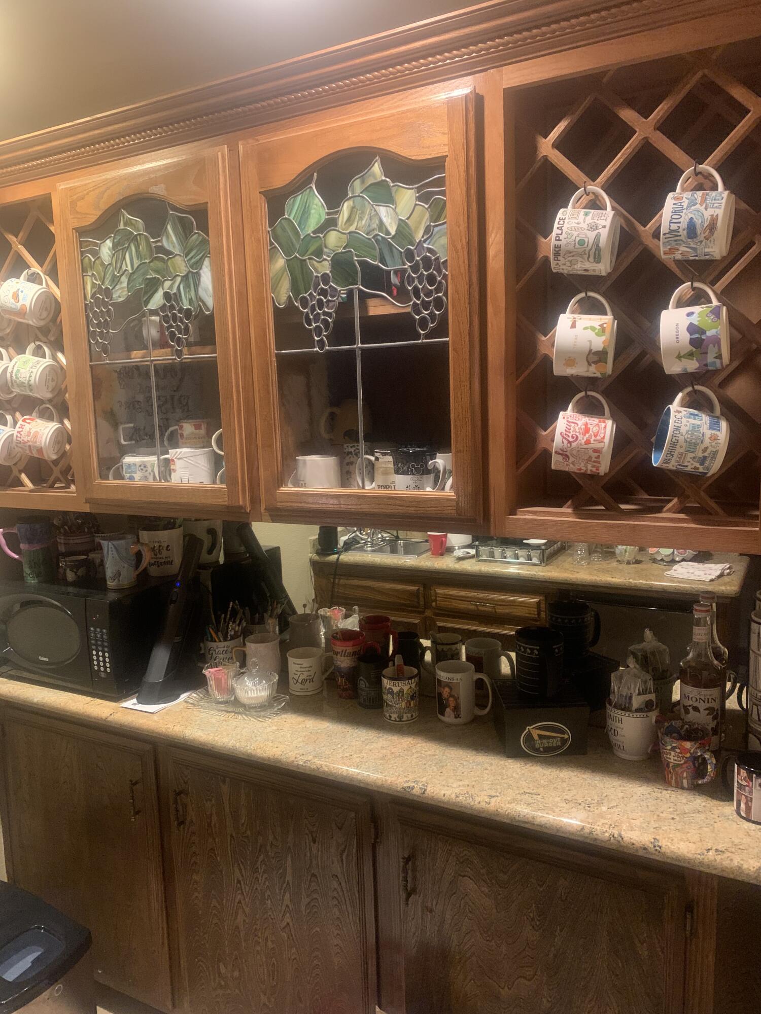 1602 E Avila Dr, Tulare, CA 93274