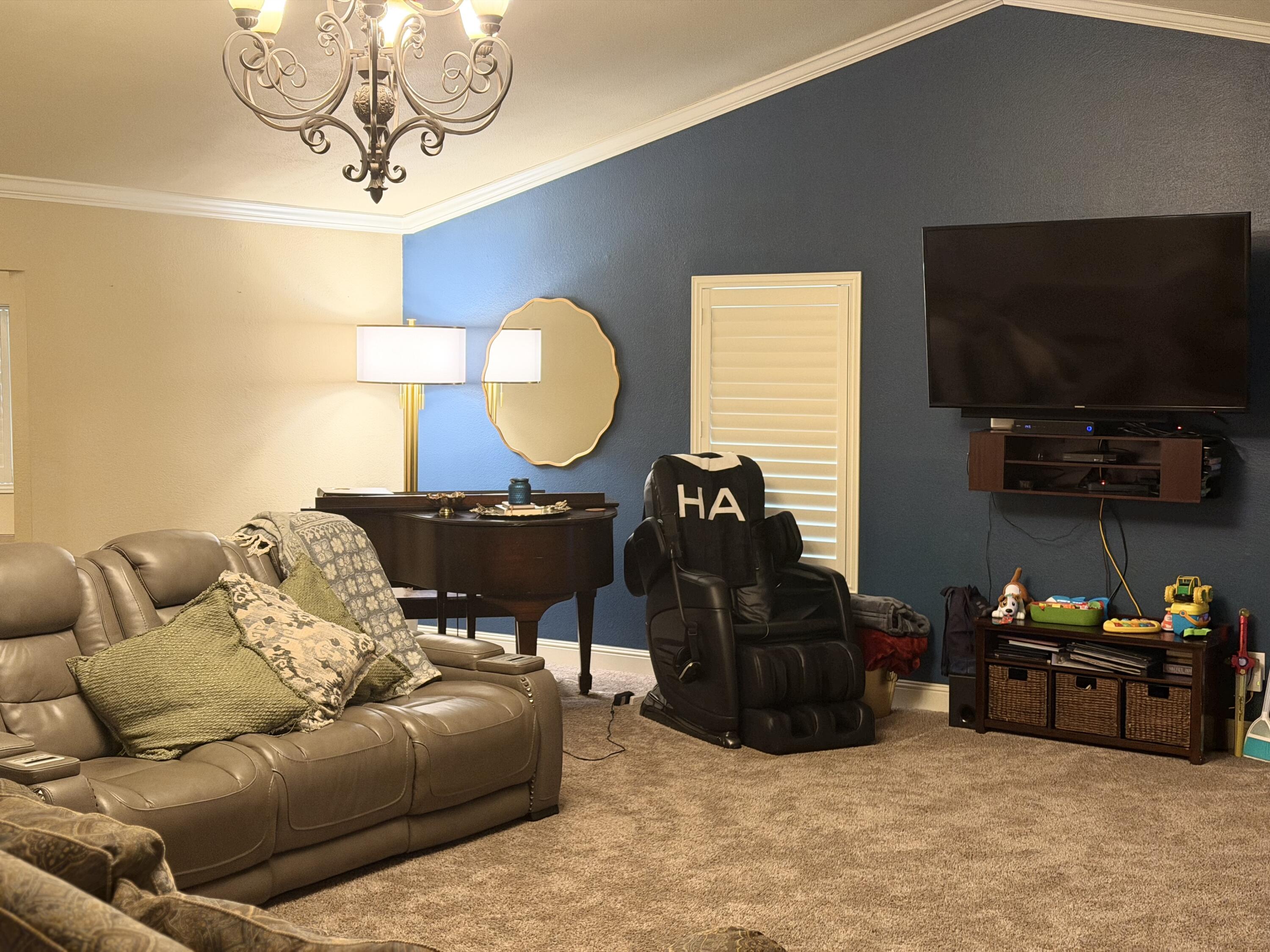 1602 E Avila Dr, Tulare, CA 93274