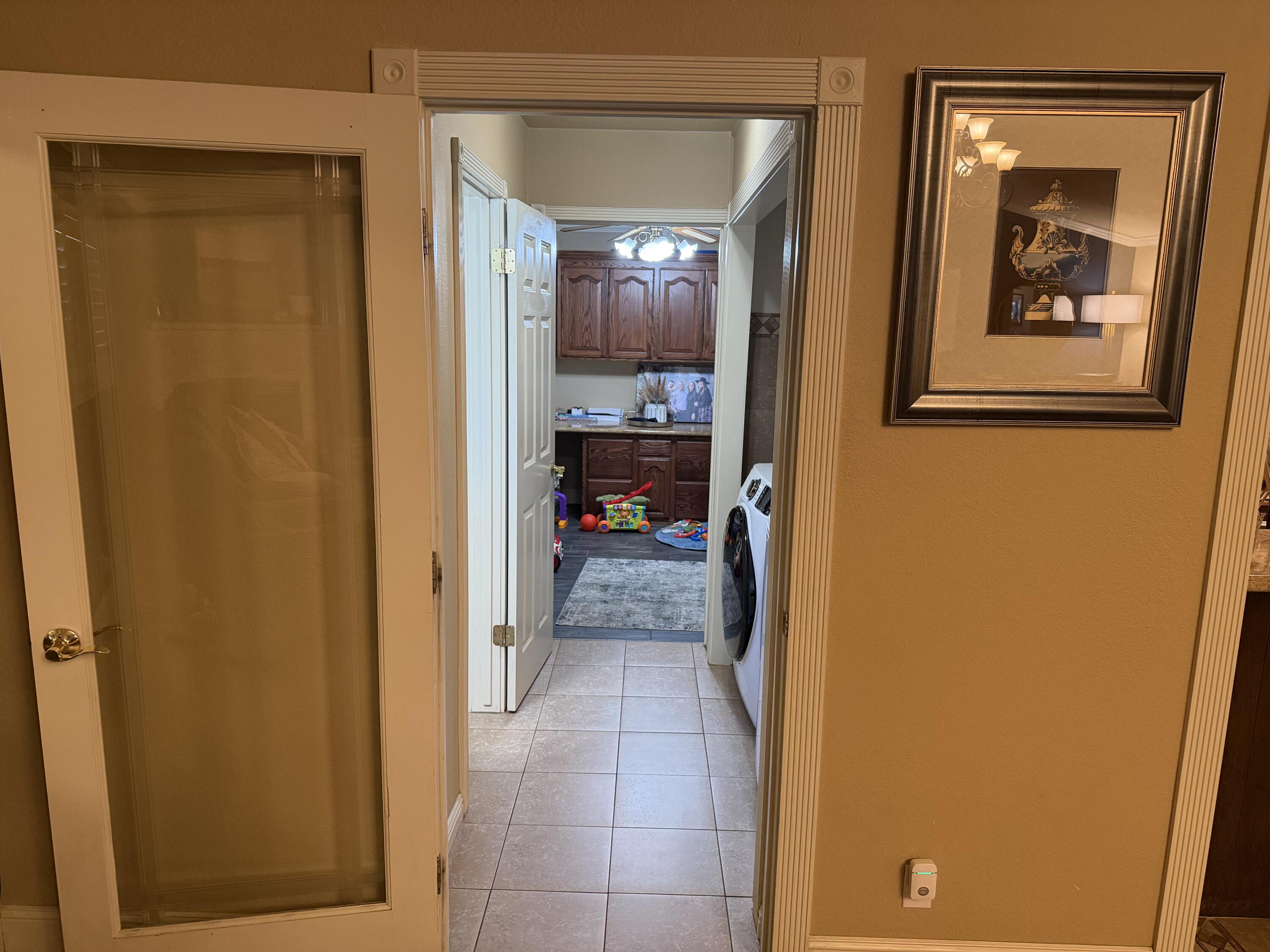 1602 E Avila Dr, Tulare, CA 93274