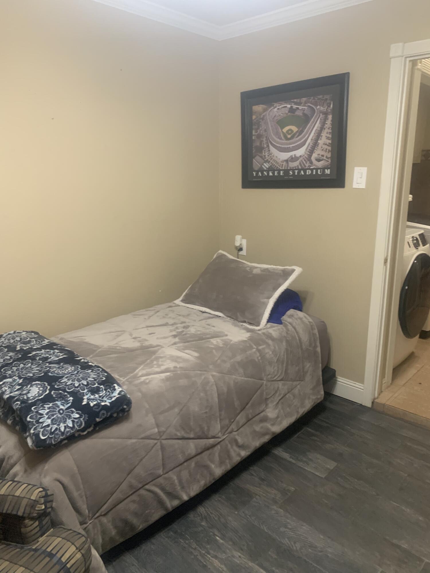 1602 E Avila Dr, Tulare, CA 93274