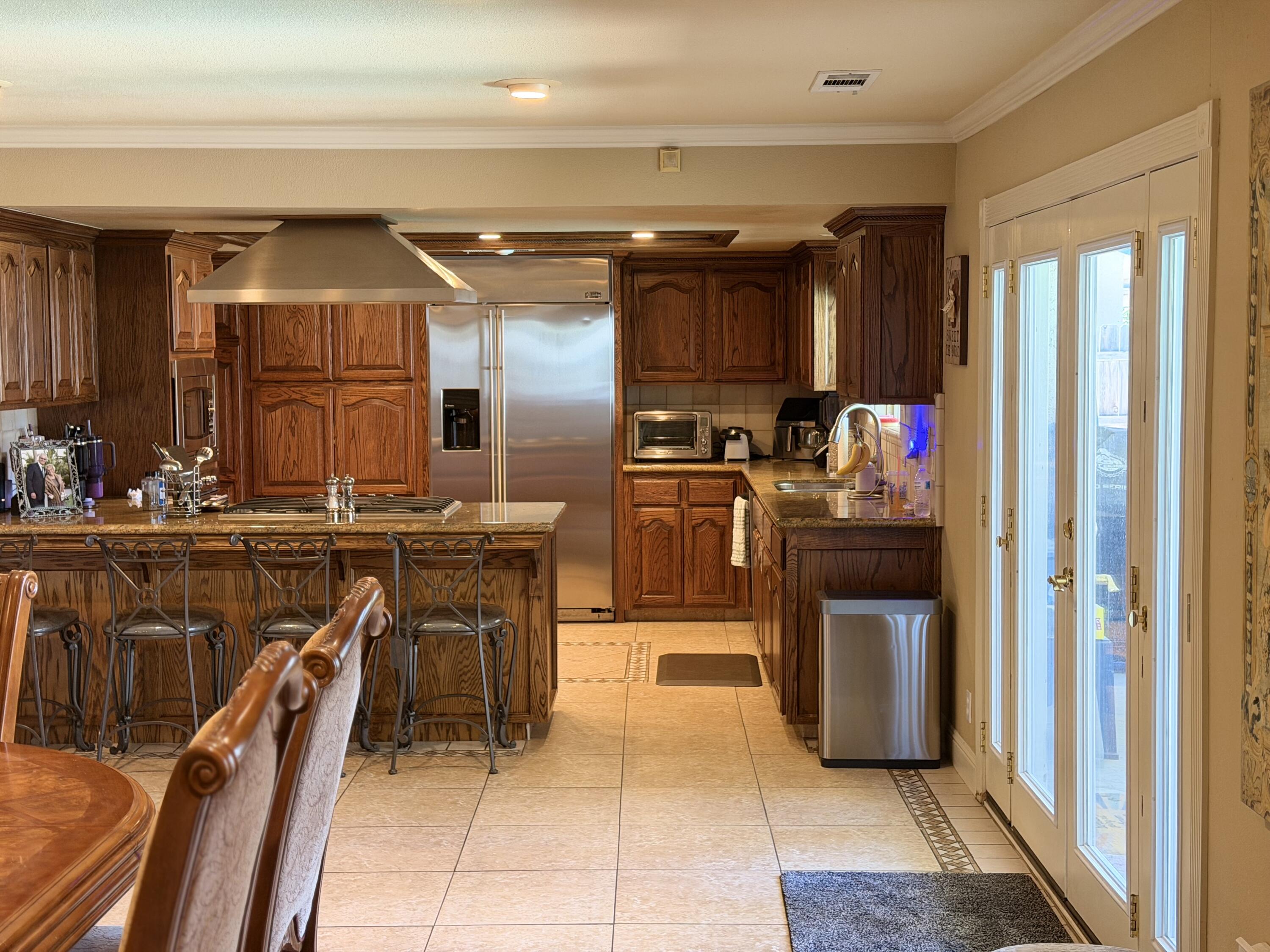 1602 E Avila Dr, Tulare, CA 93274