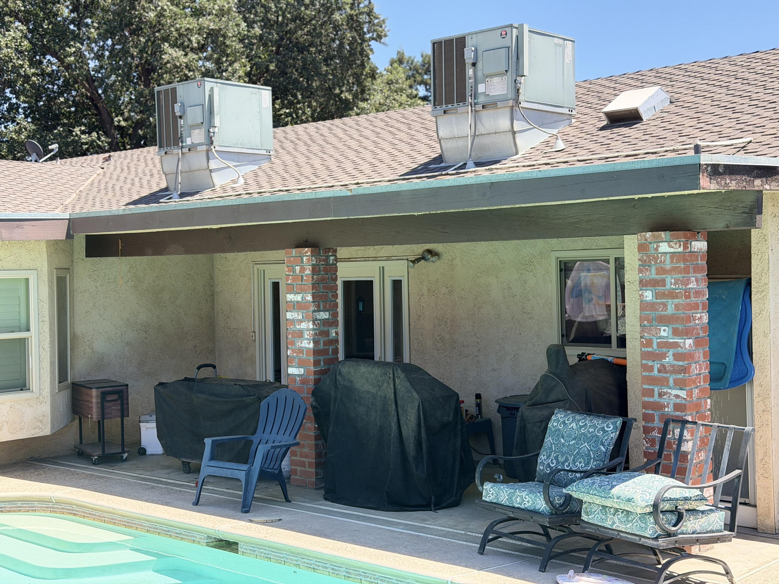 1602 E Avila Dr, Tulare, CA 93274