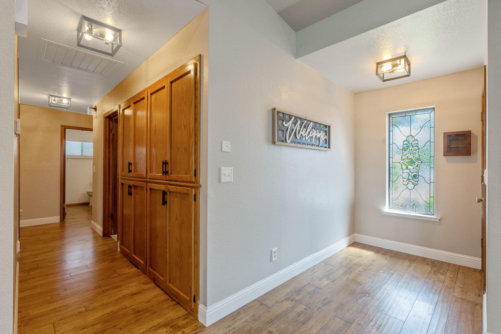 3118 W Dorothea Ave, Visalia, CA 93277