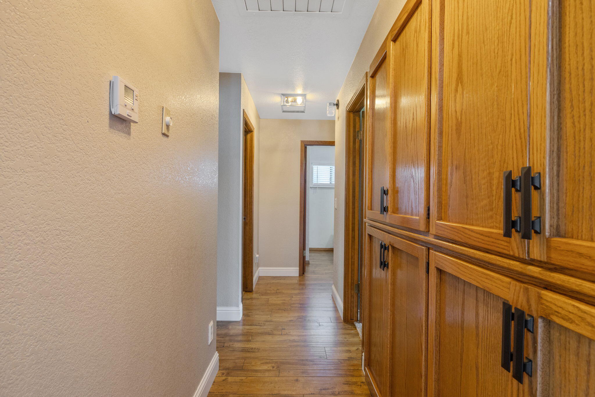 3118 W Dorothea Ave, Visalia, CA 93277