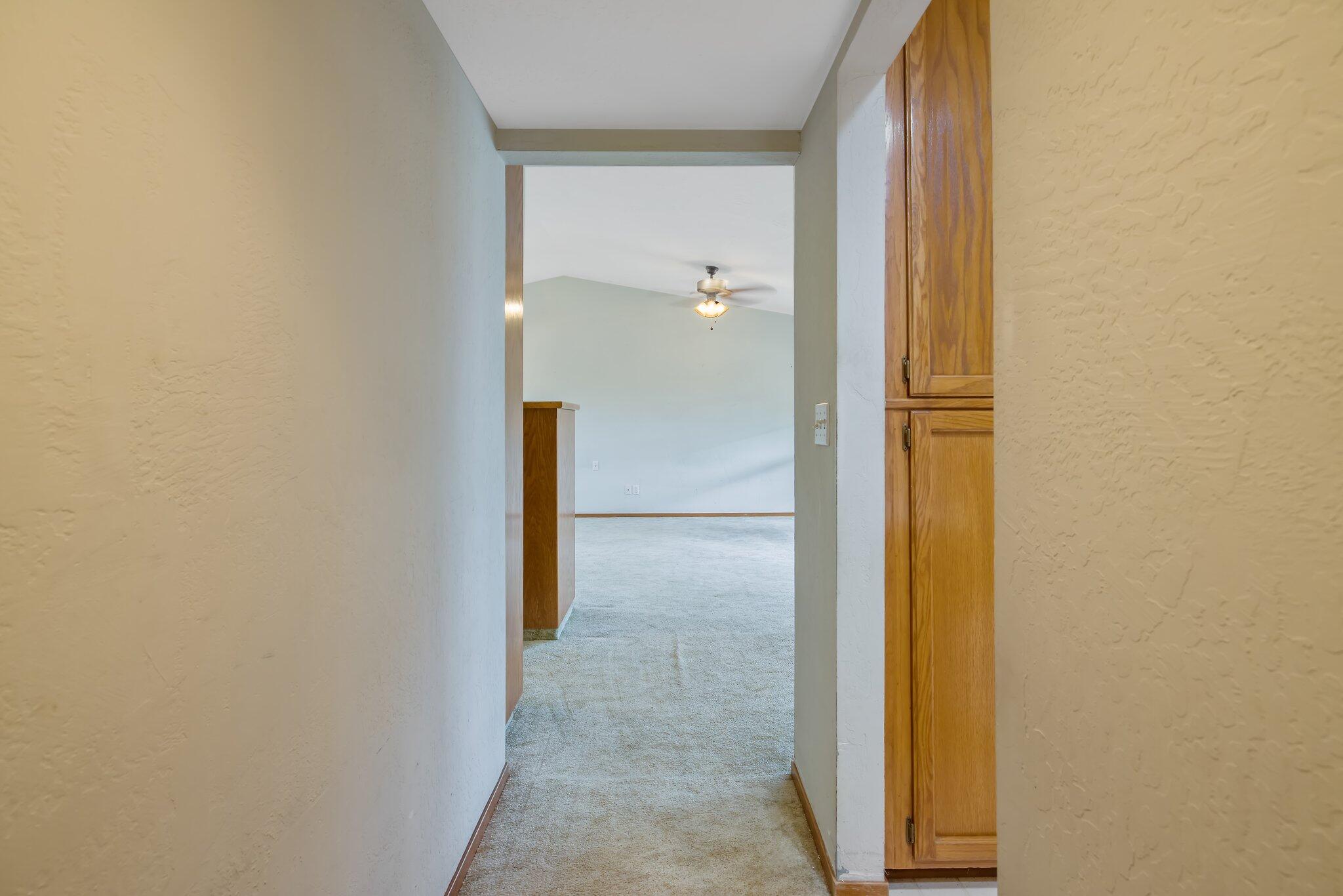 3118 W Dorothea Ave, Visalia, CA 93277