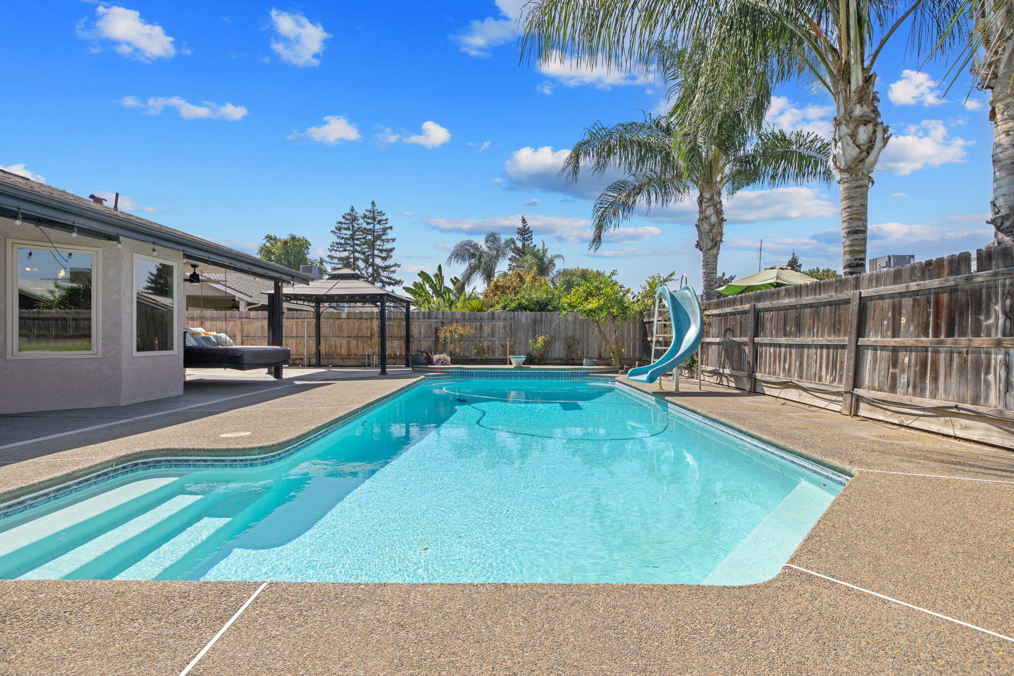 3118 W Dorothea Ave, Visalia, CA 93277